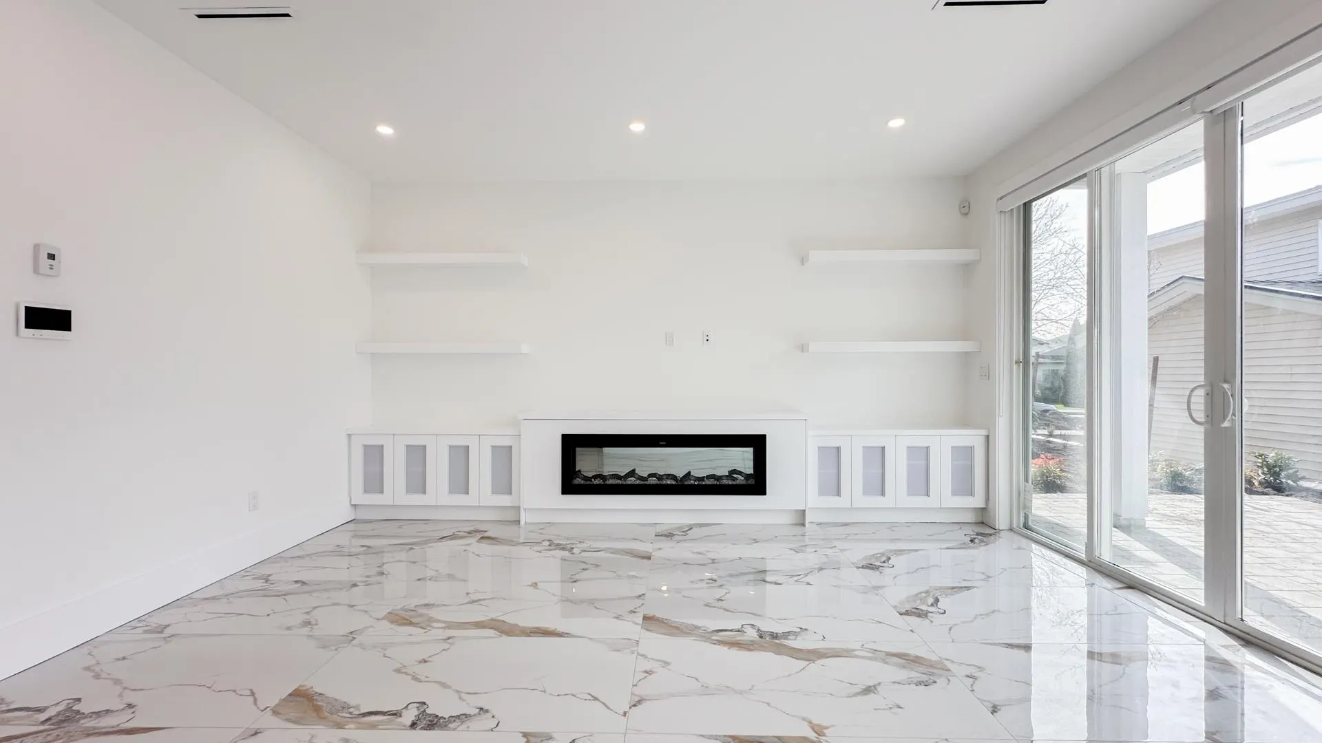 10655 No. 1 Road