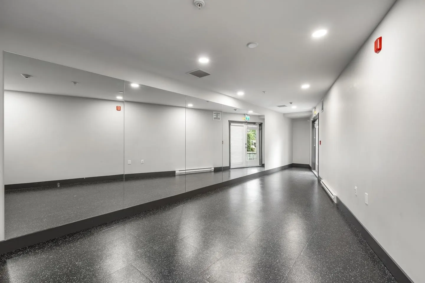 331 5415 Brydon Crescent