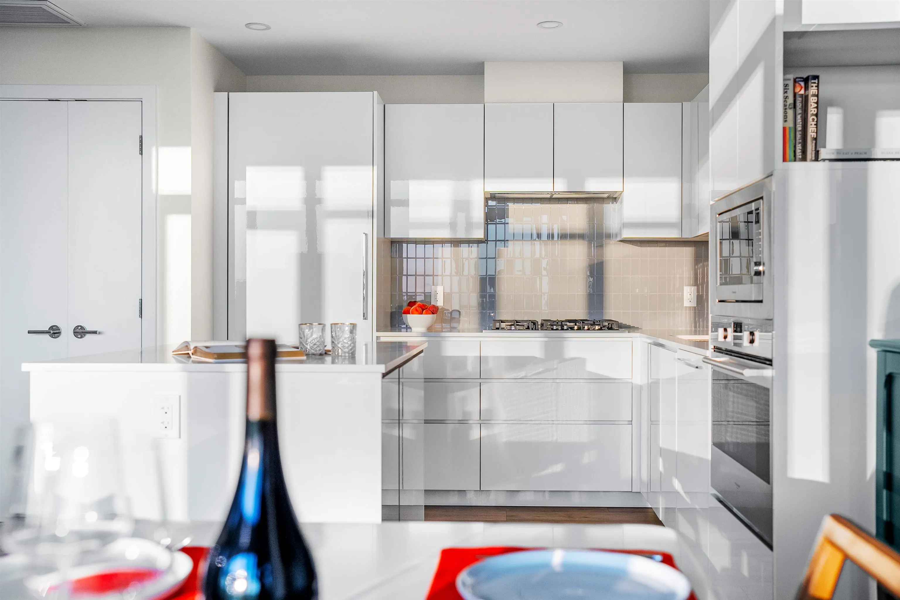 3102 10428 Whalley Boulevard