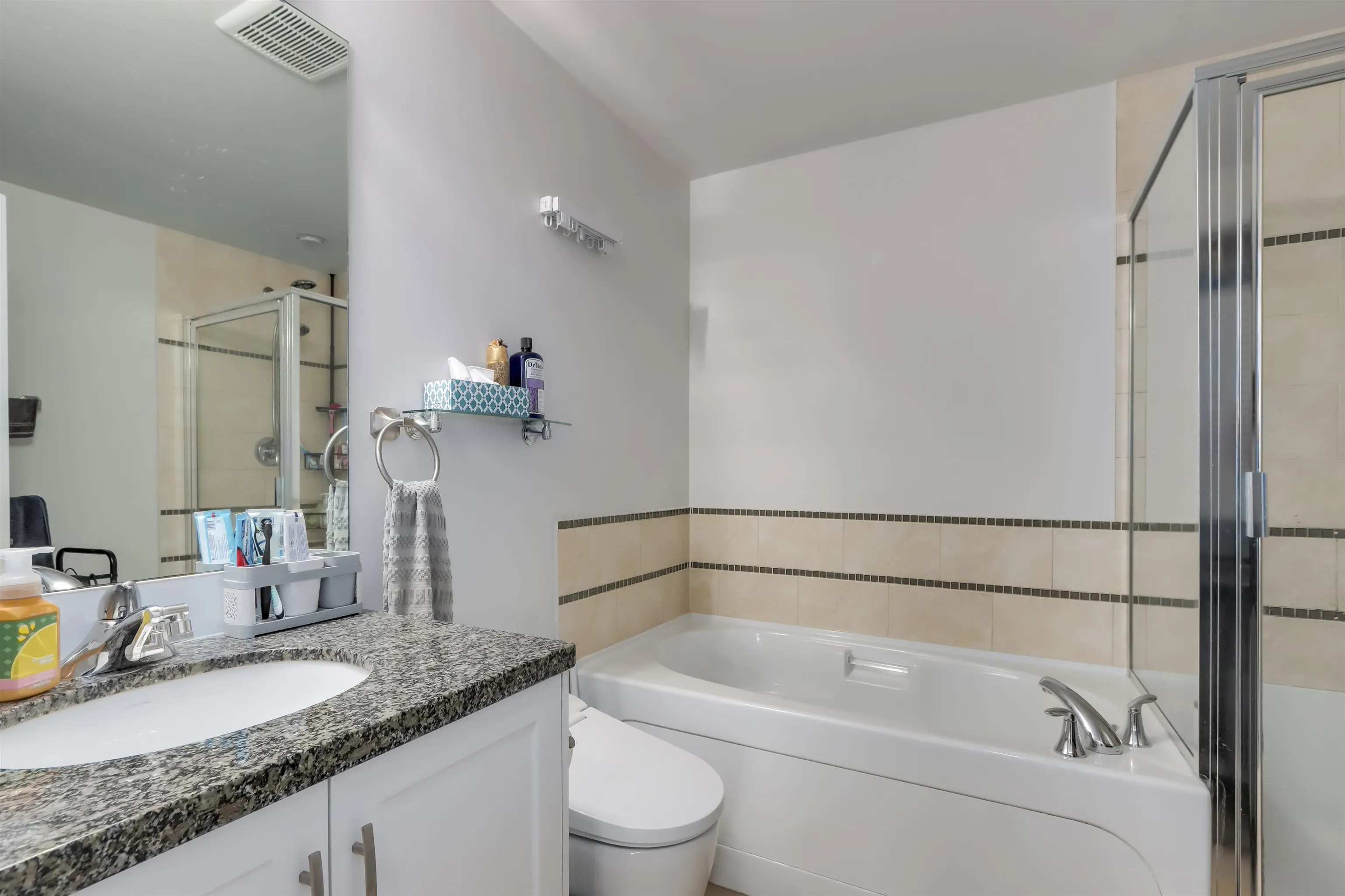 209 6077 London Road