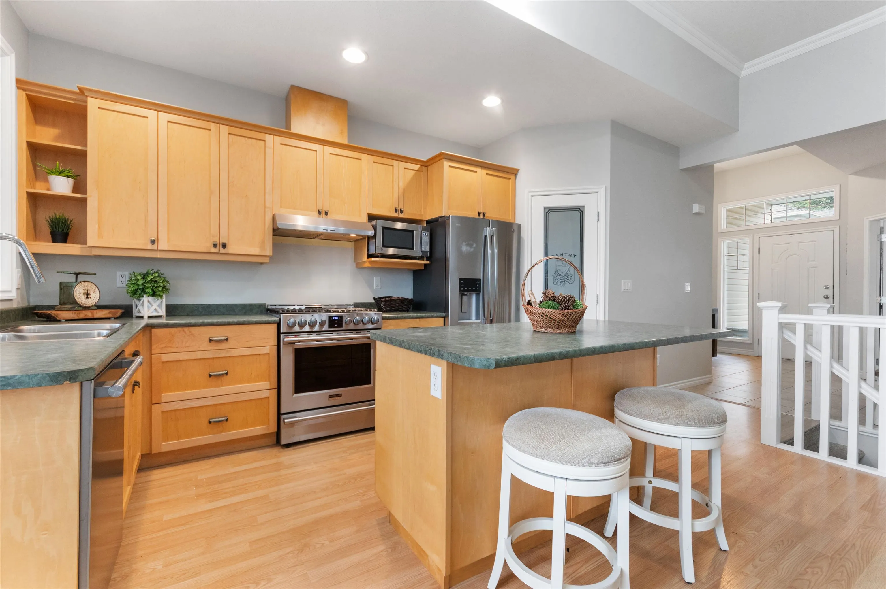 54 8590 Sunrise Drive