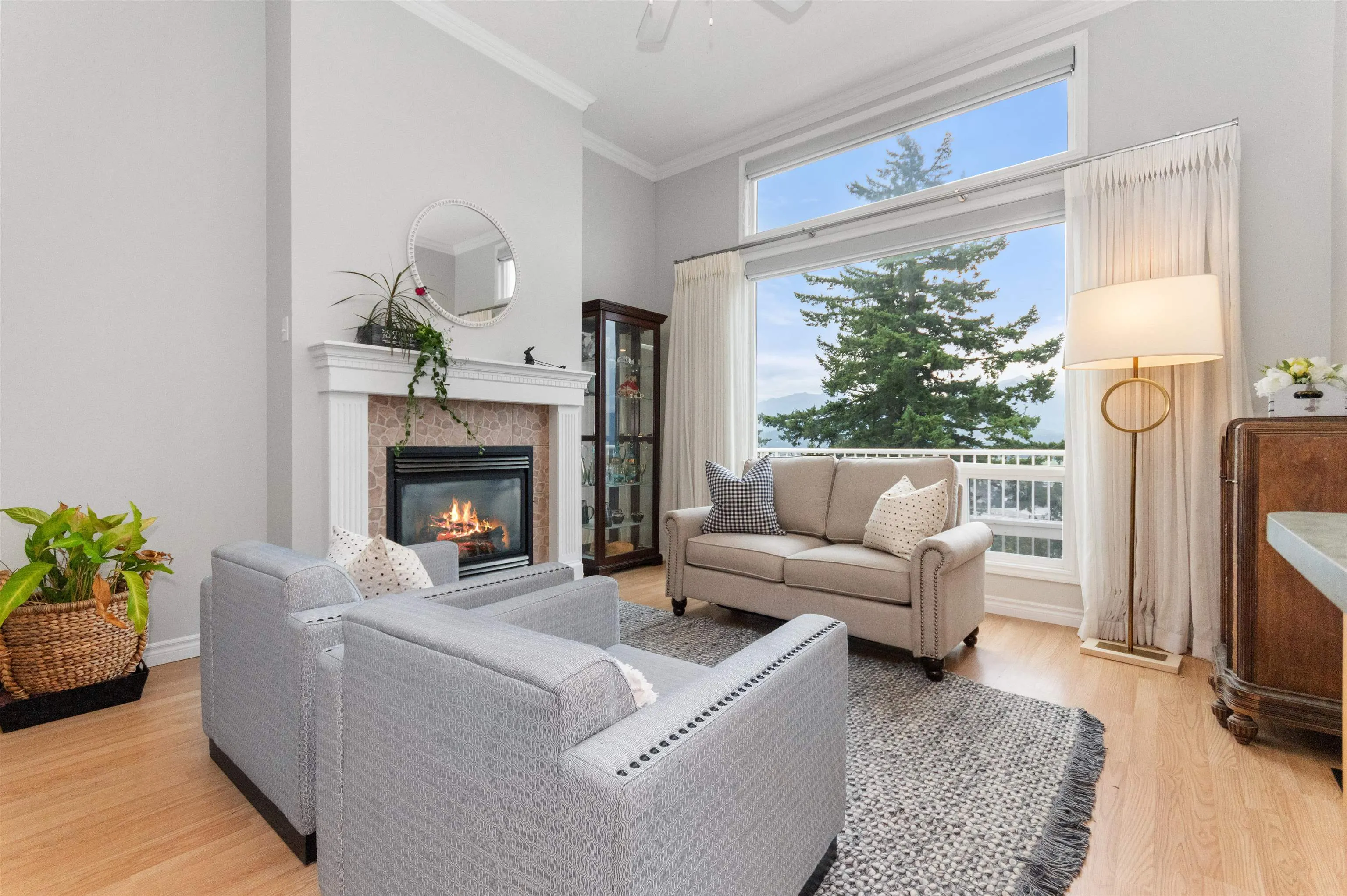 54 8590 Sunrise Drive