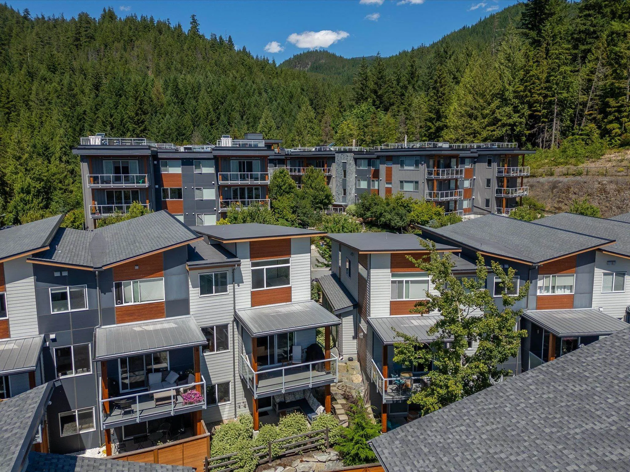 1 41333 Skyridge Place