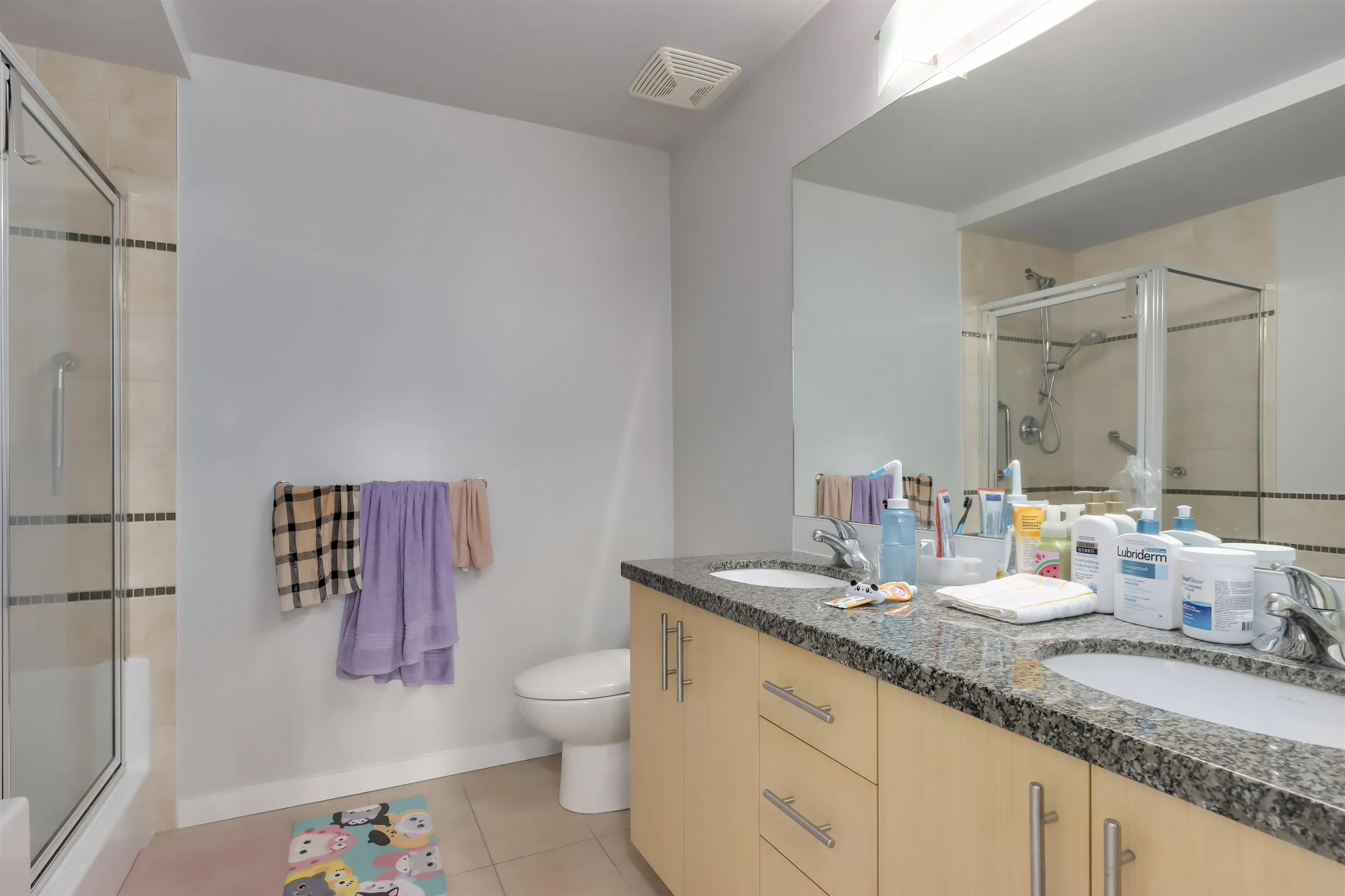 204 6077 London Road