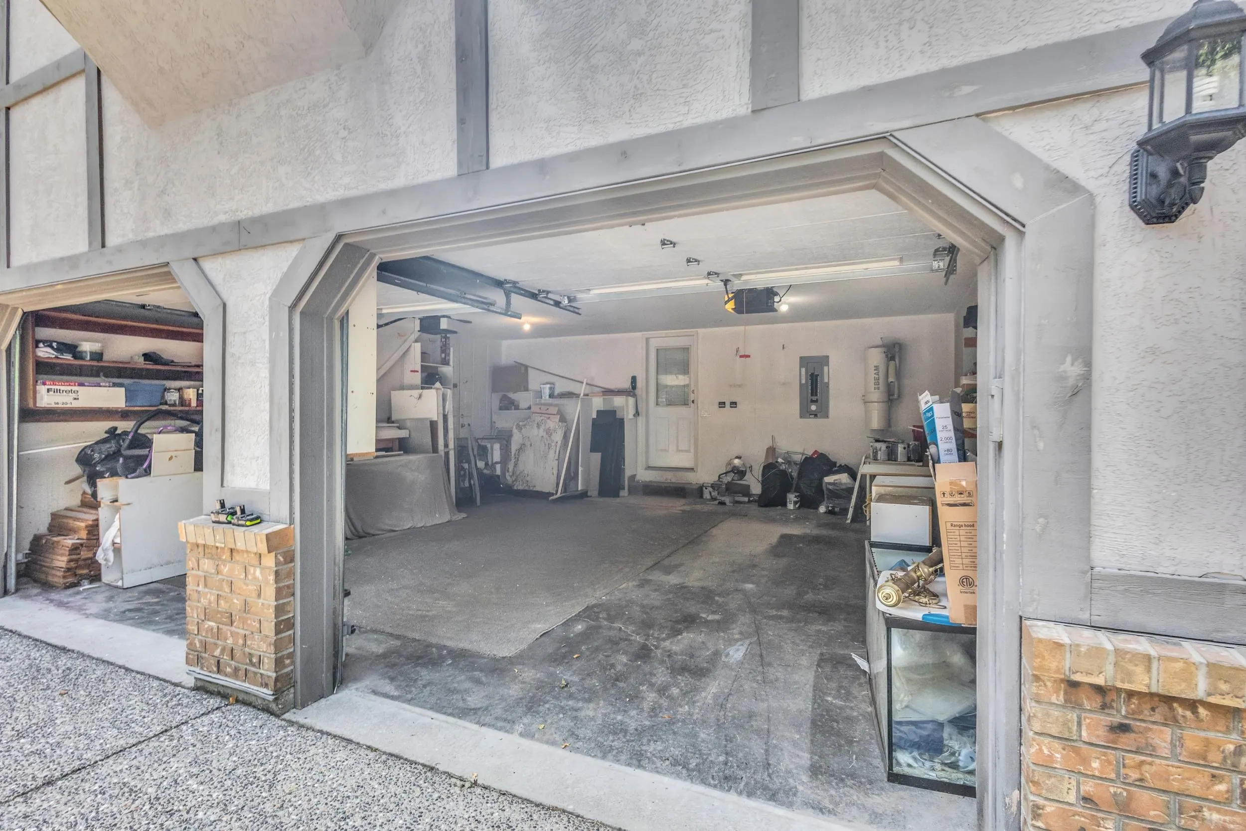 10187 Williams Road