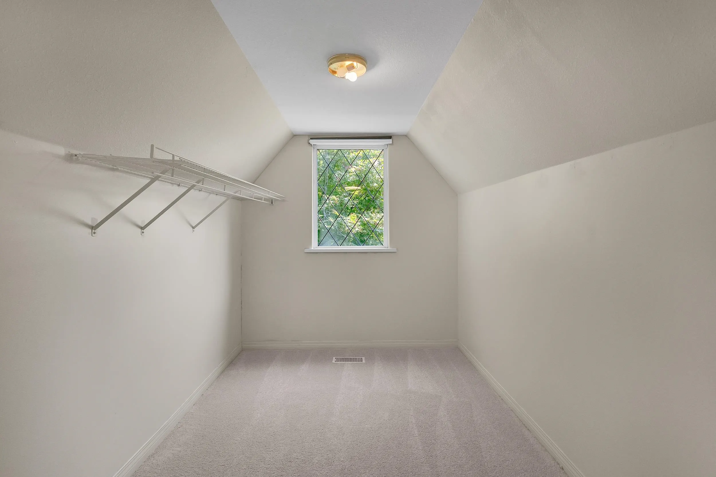 10187 Williams Road