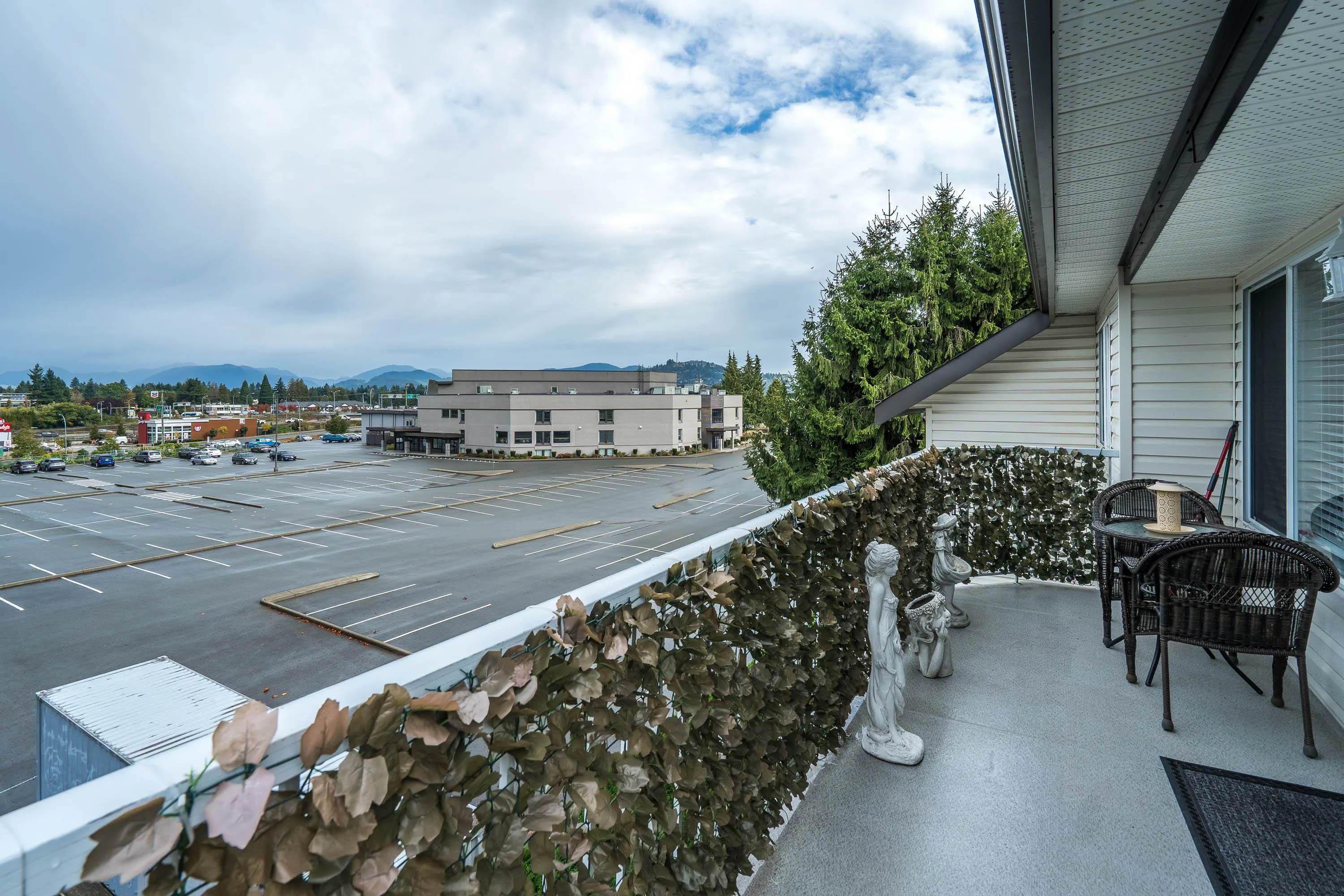 307 33535 King Road