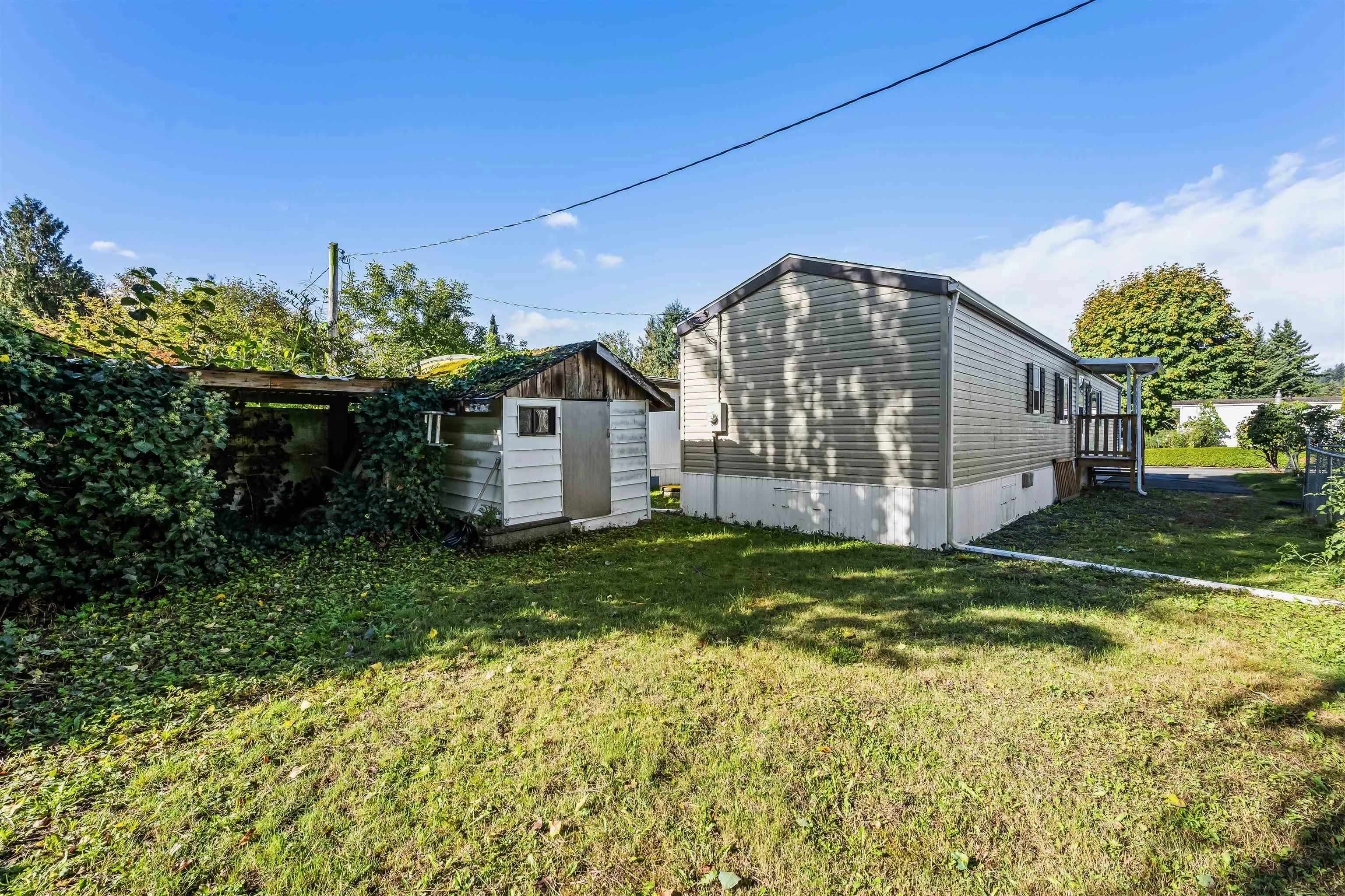 27 46484 Chilliwack Lake Road