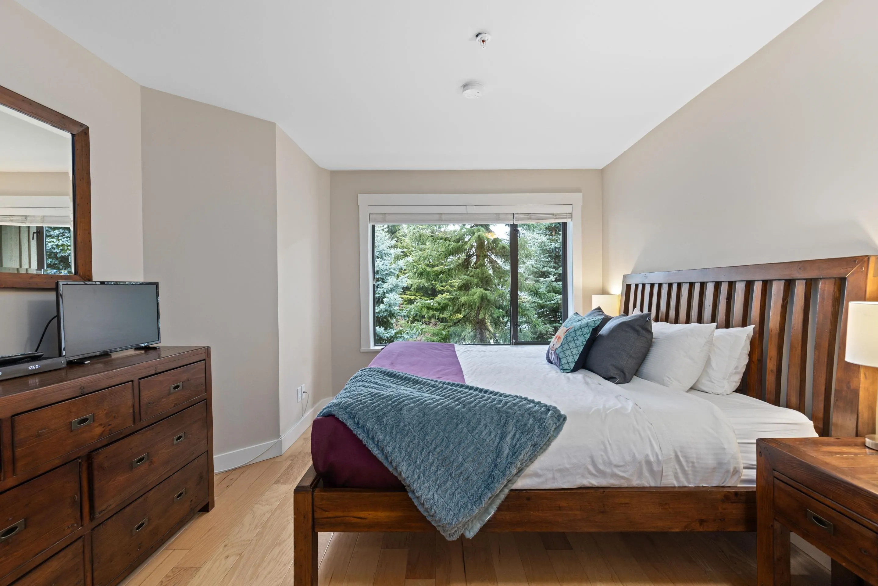 25 4637 Blackcomb Way