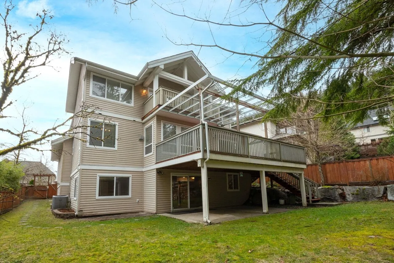 82 Cliffwood Drive