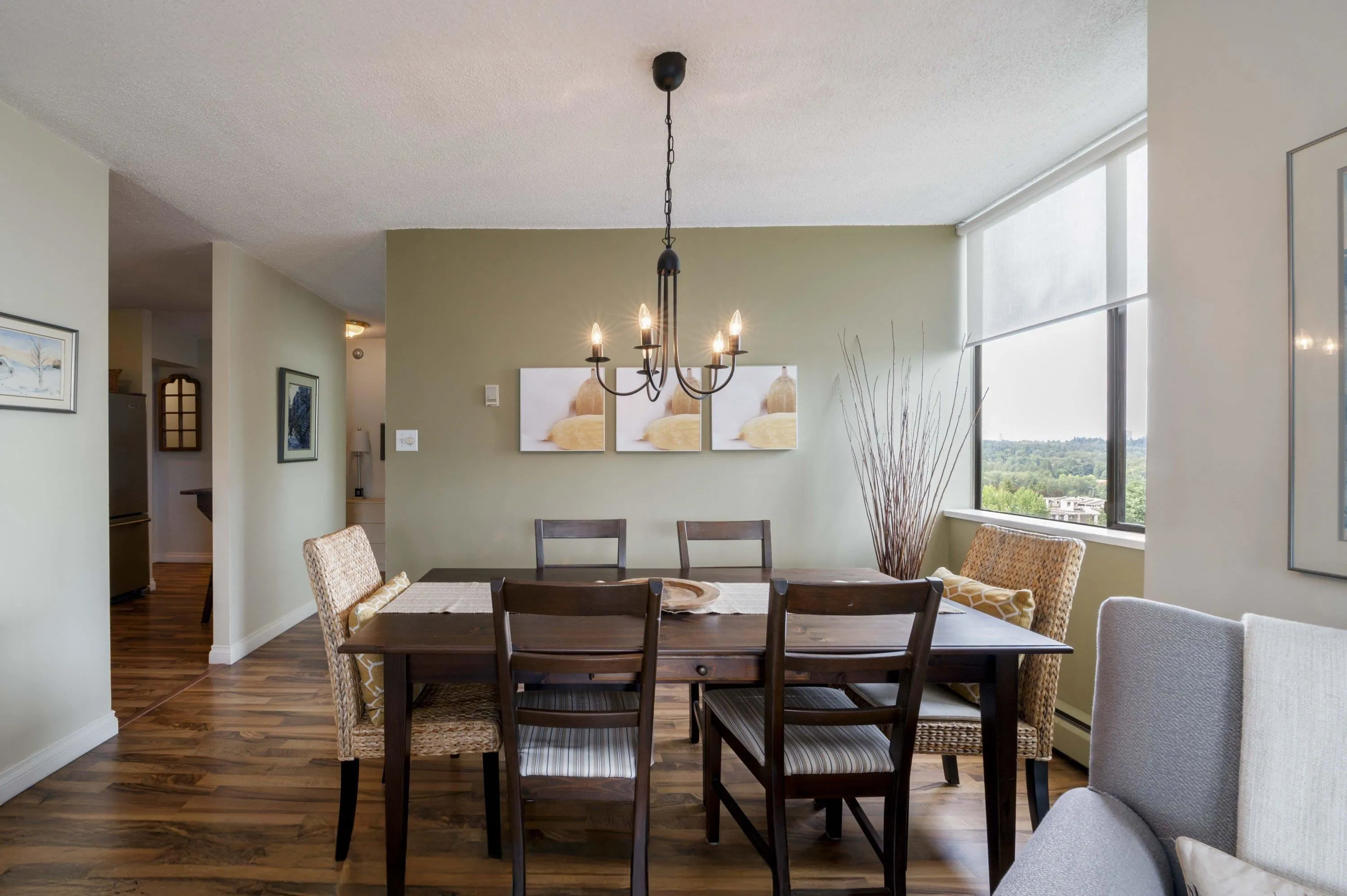 1105 3737 Bartlett Court