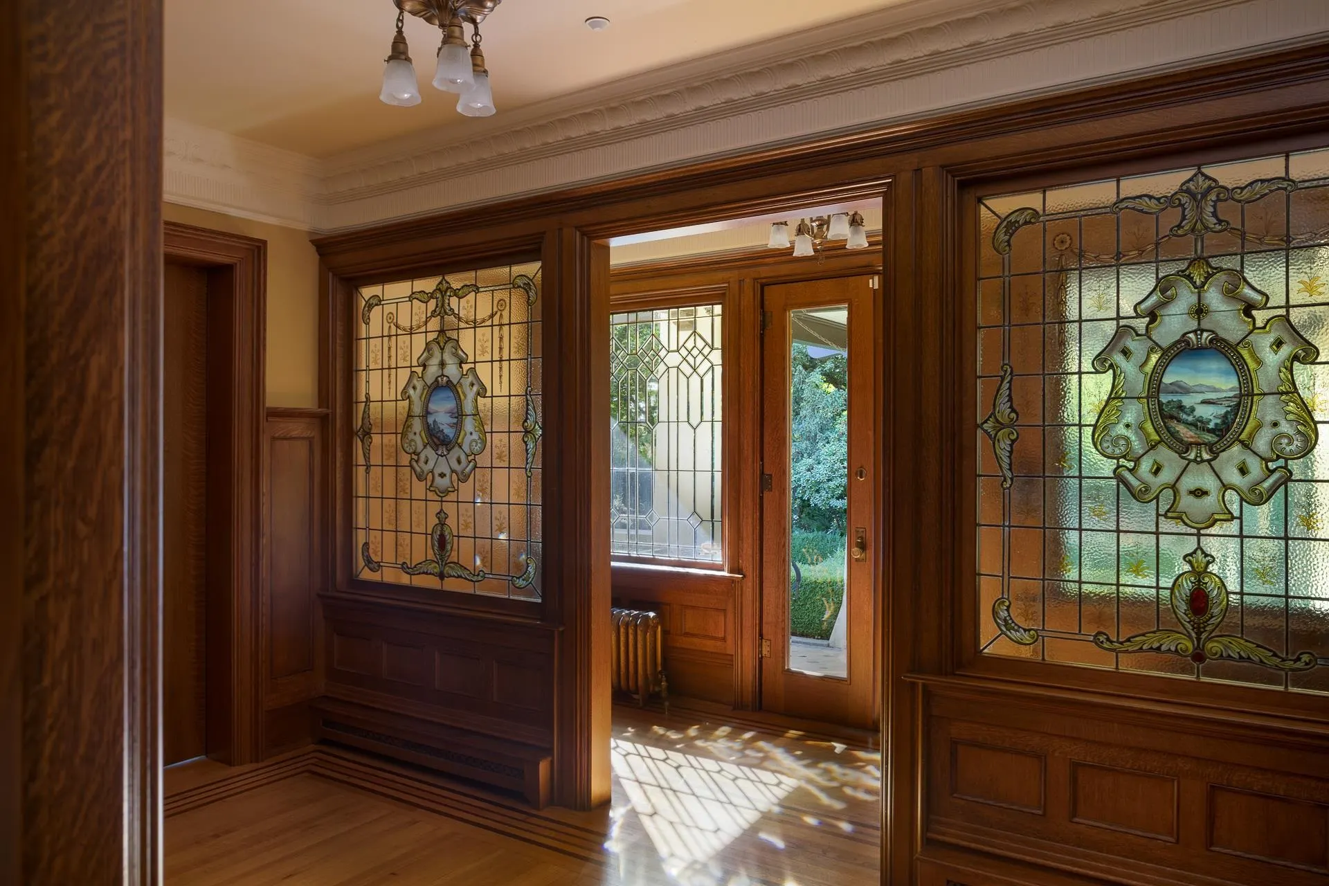 2 3838 Cypress Street