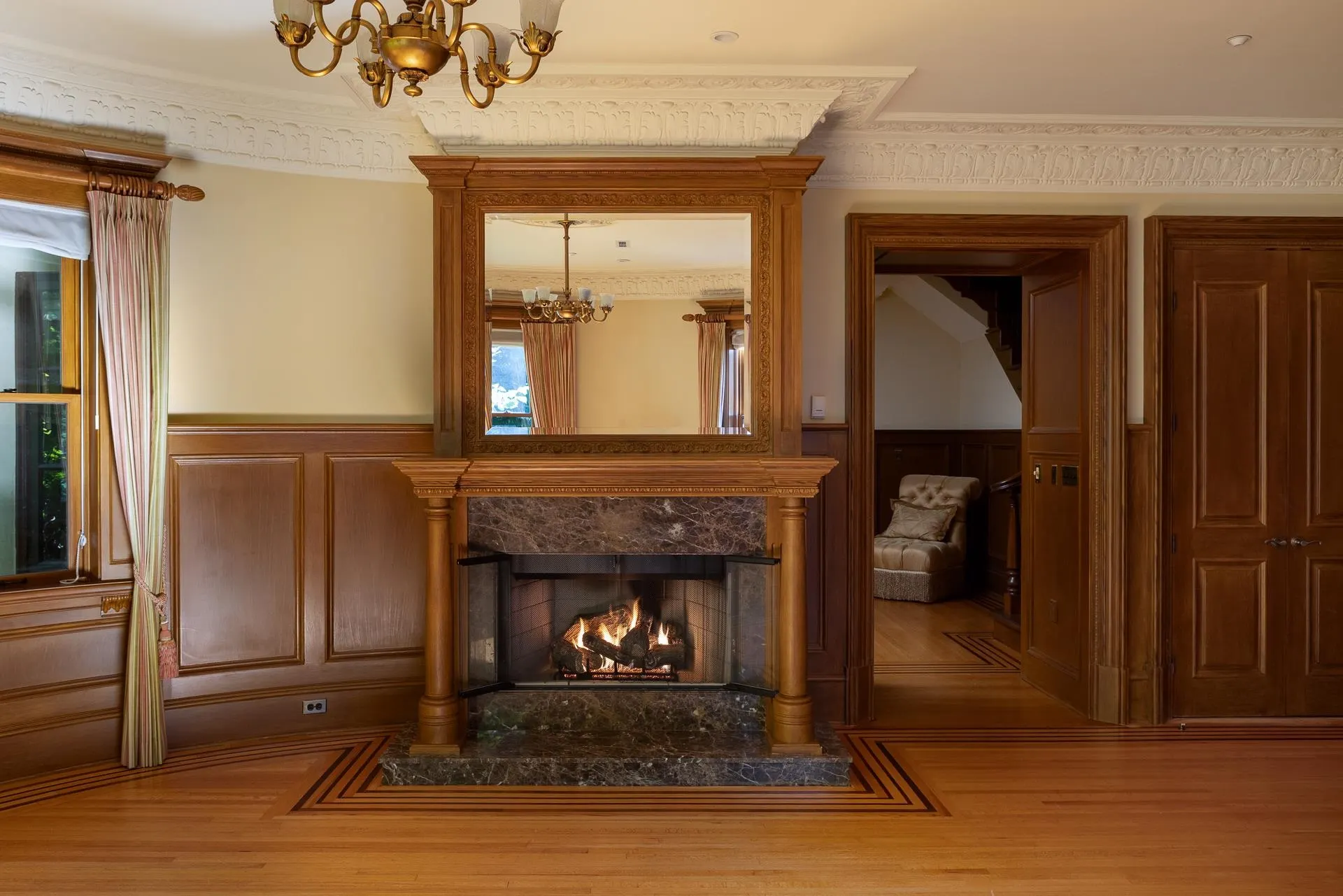 2 3838 Cypress Street