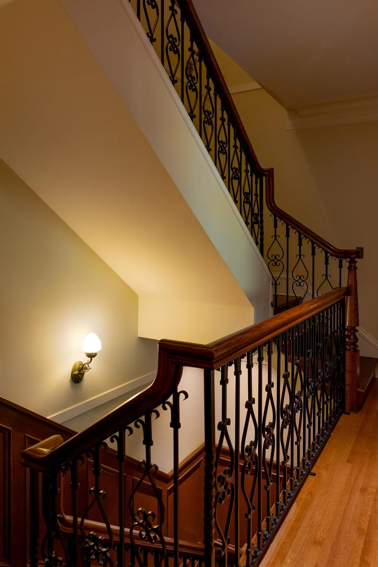 2 3838 Cypress Street