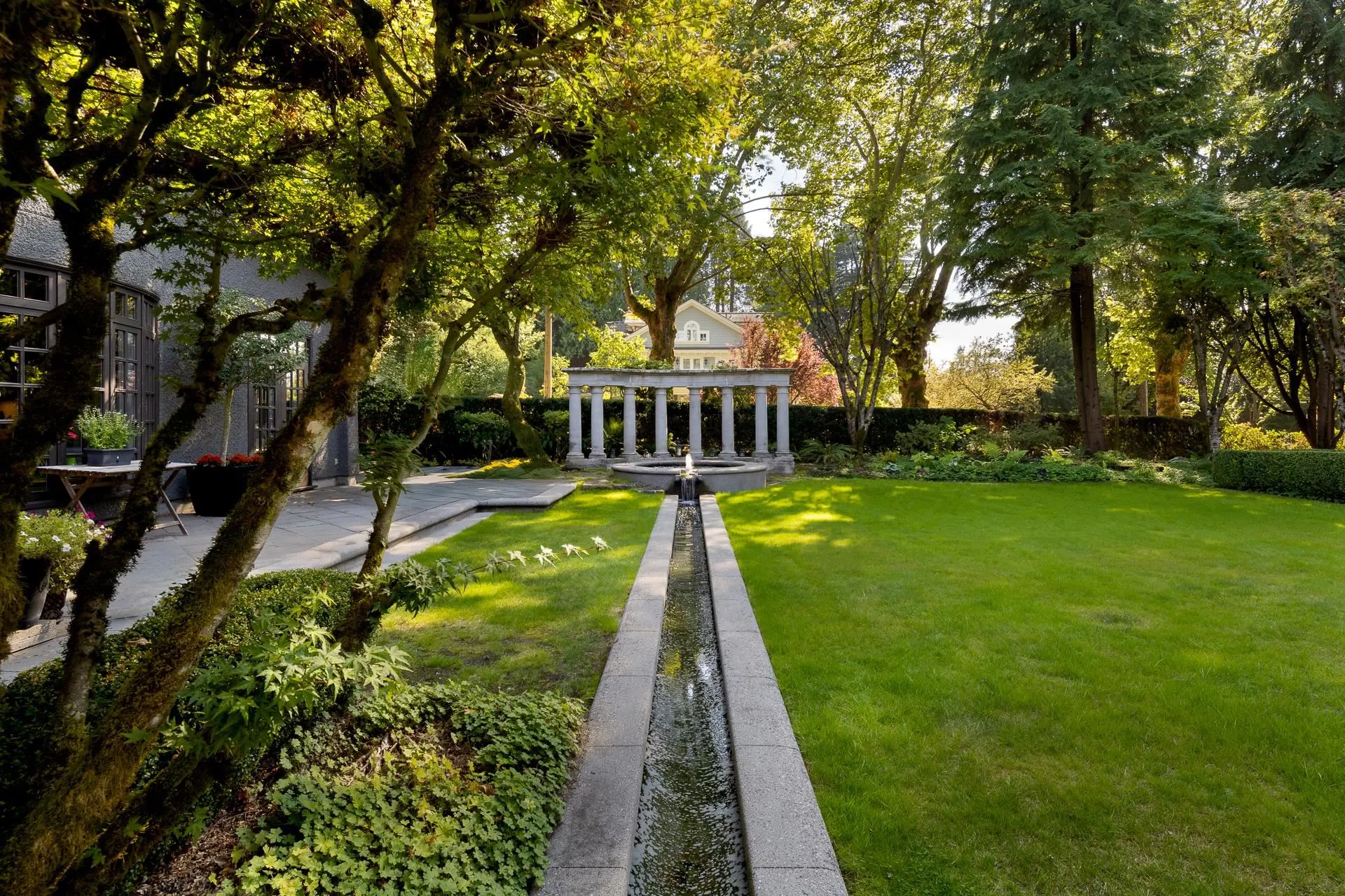 2 3838 Cypress Street