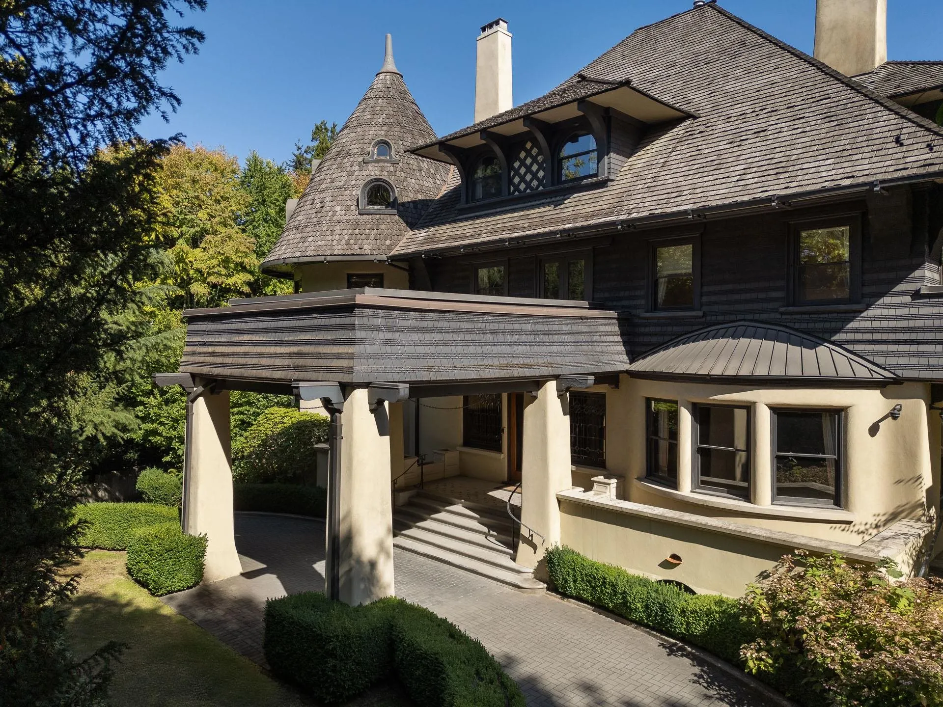 2 3838 Cypress Street