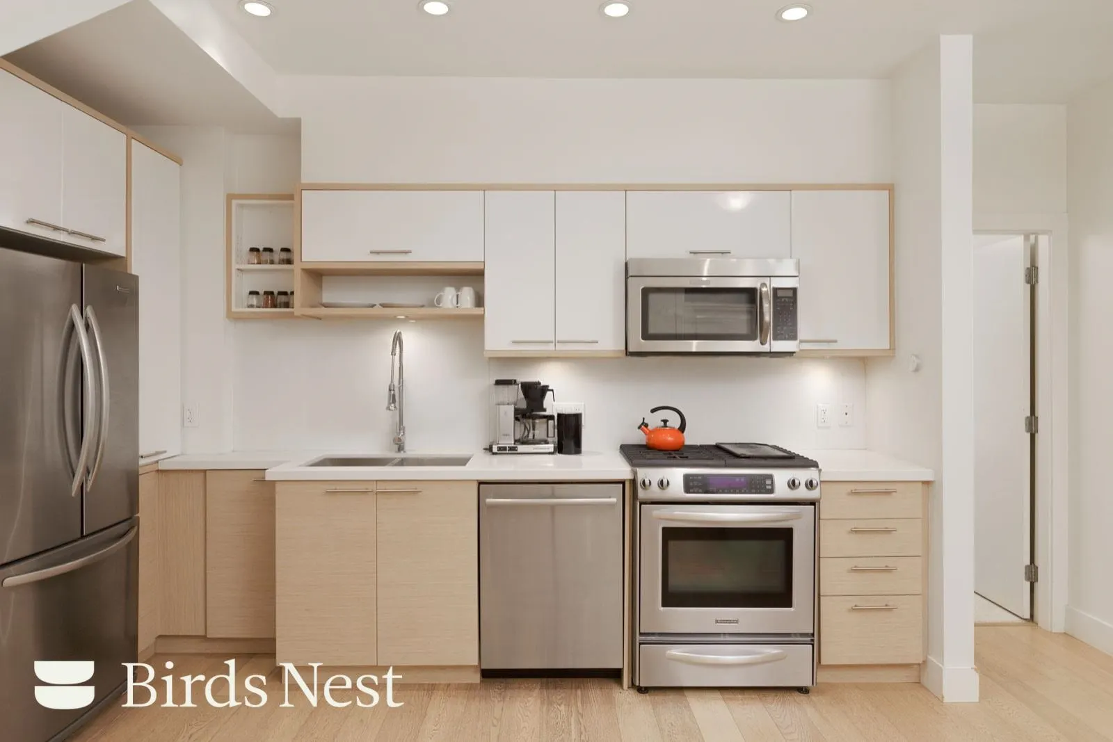 3195 St. George Street