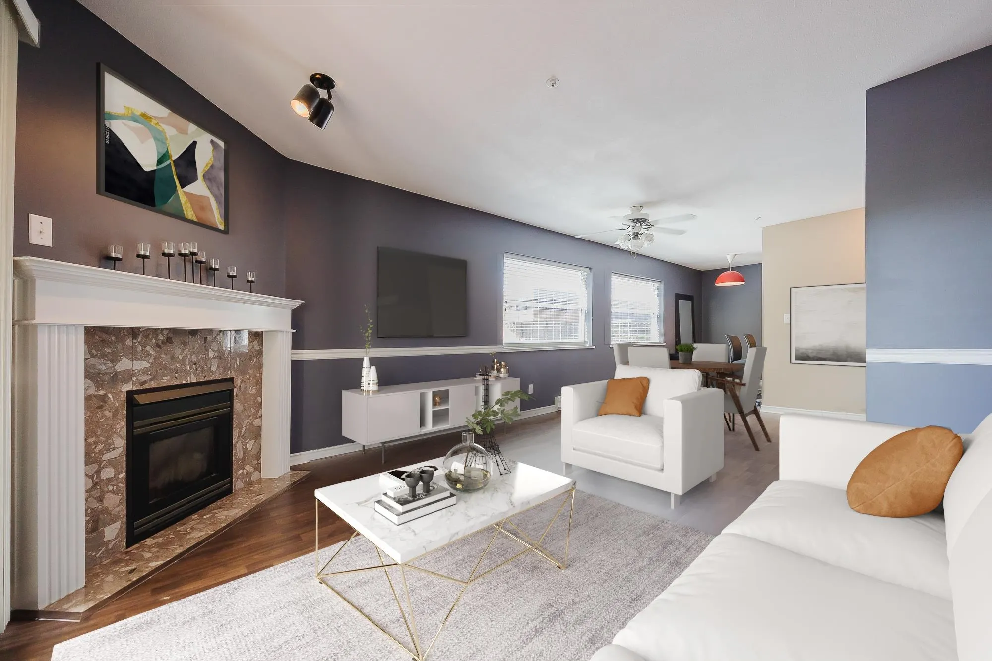 201 22722 Lougheed Highway