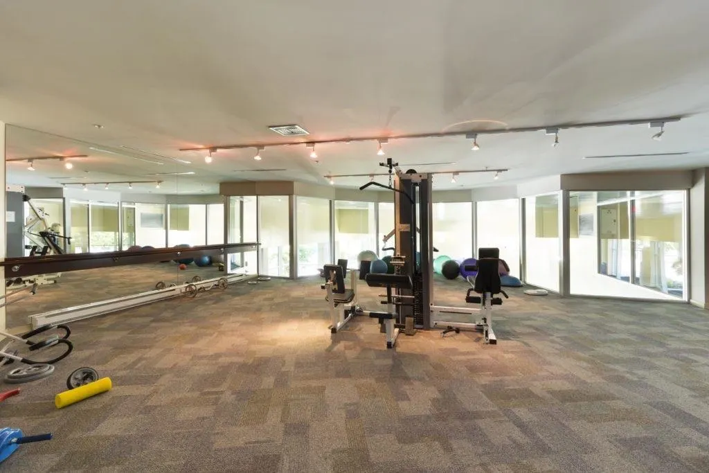 2802 193 Aquarius Mews