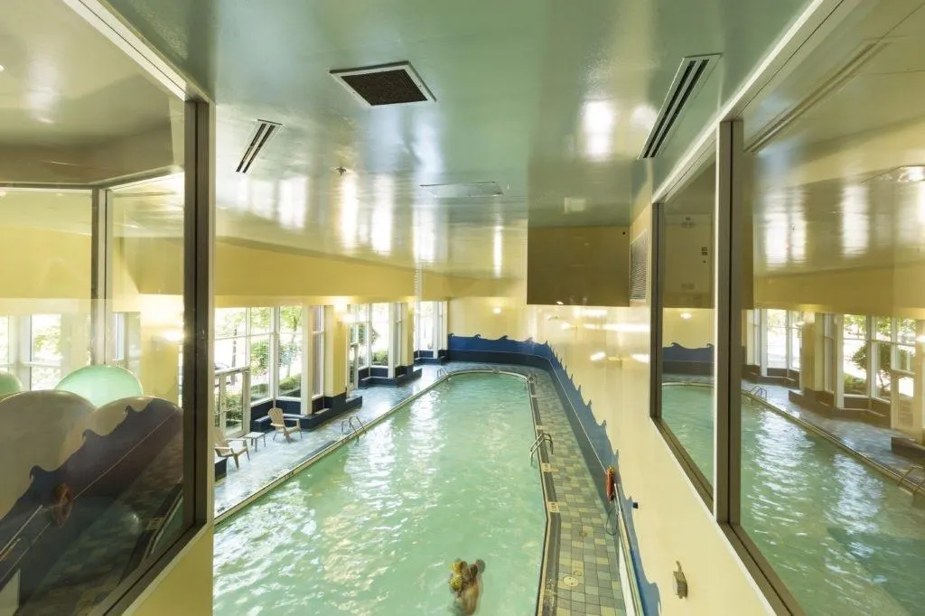 2802 193 Aquarius Mews