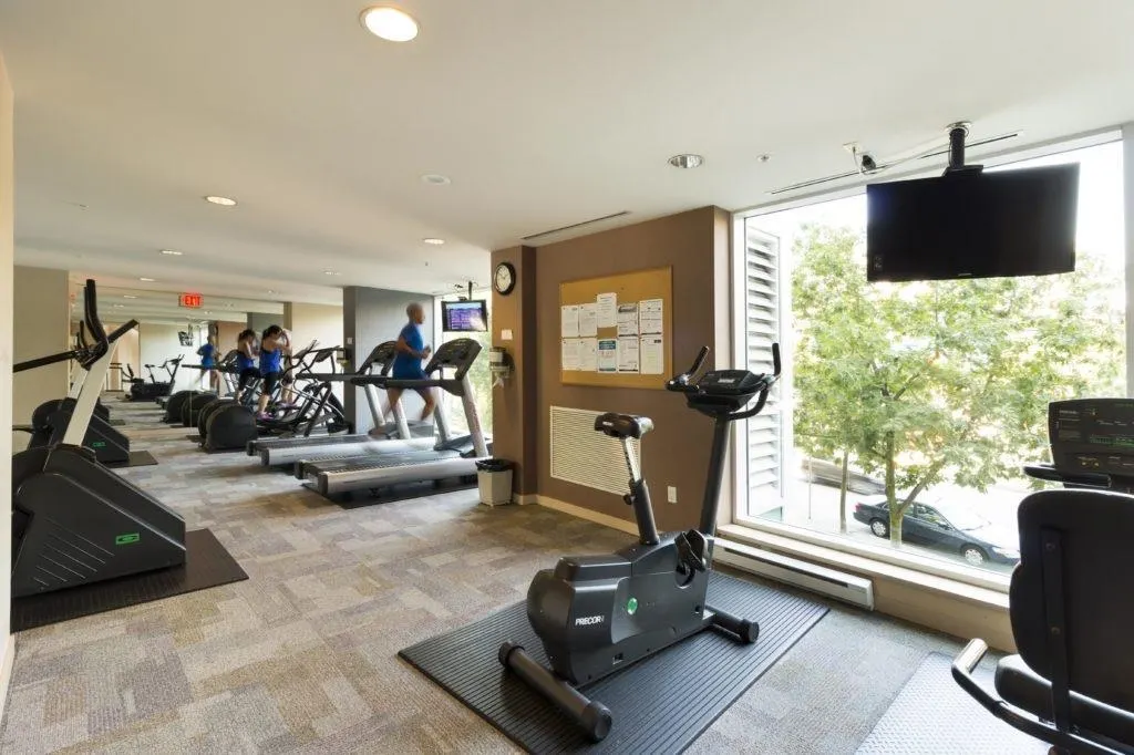 2802 193 Aquarius Mews