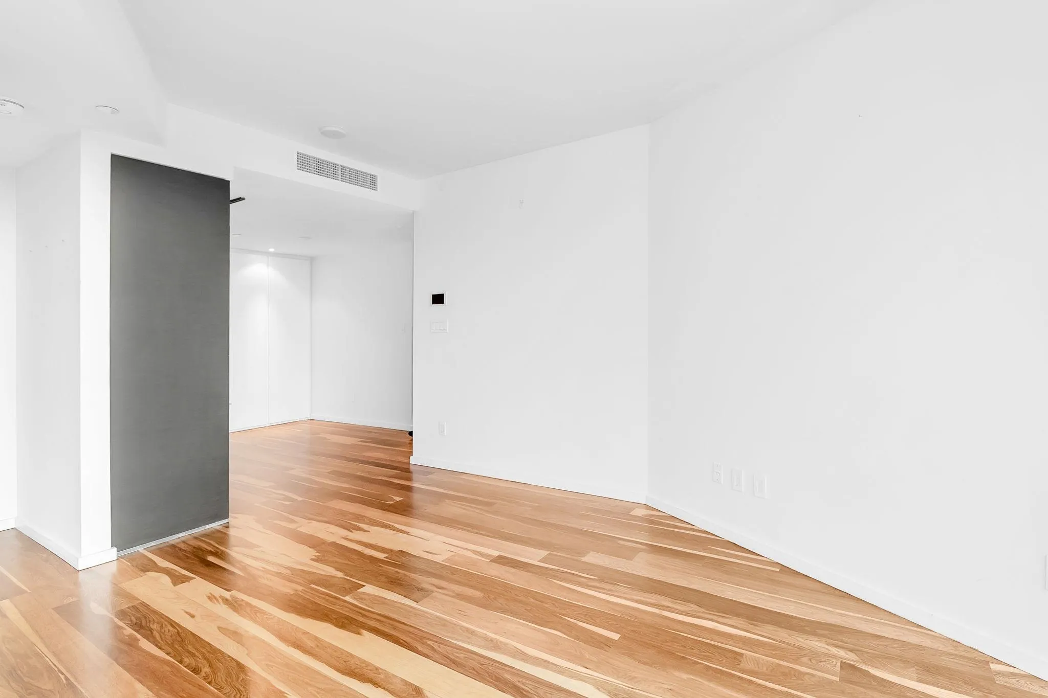2703 1151 W Georgia Street