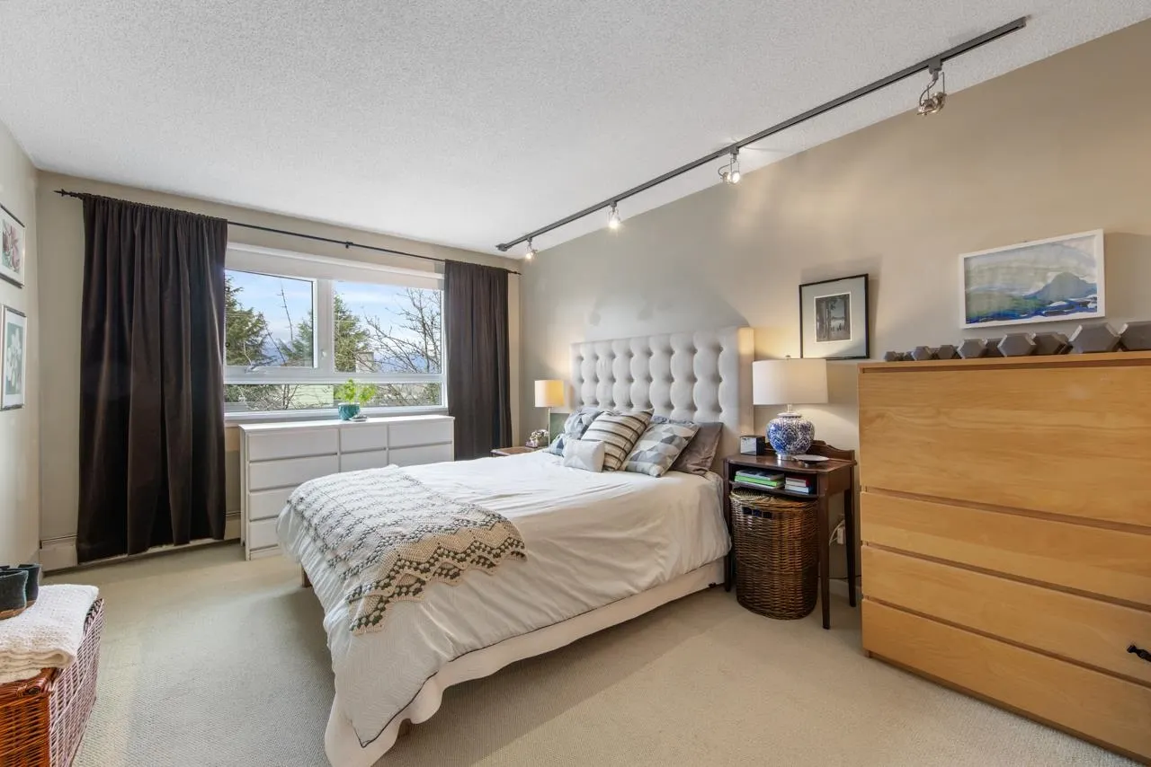 314 665 E 6th Avenue