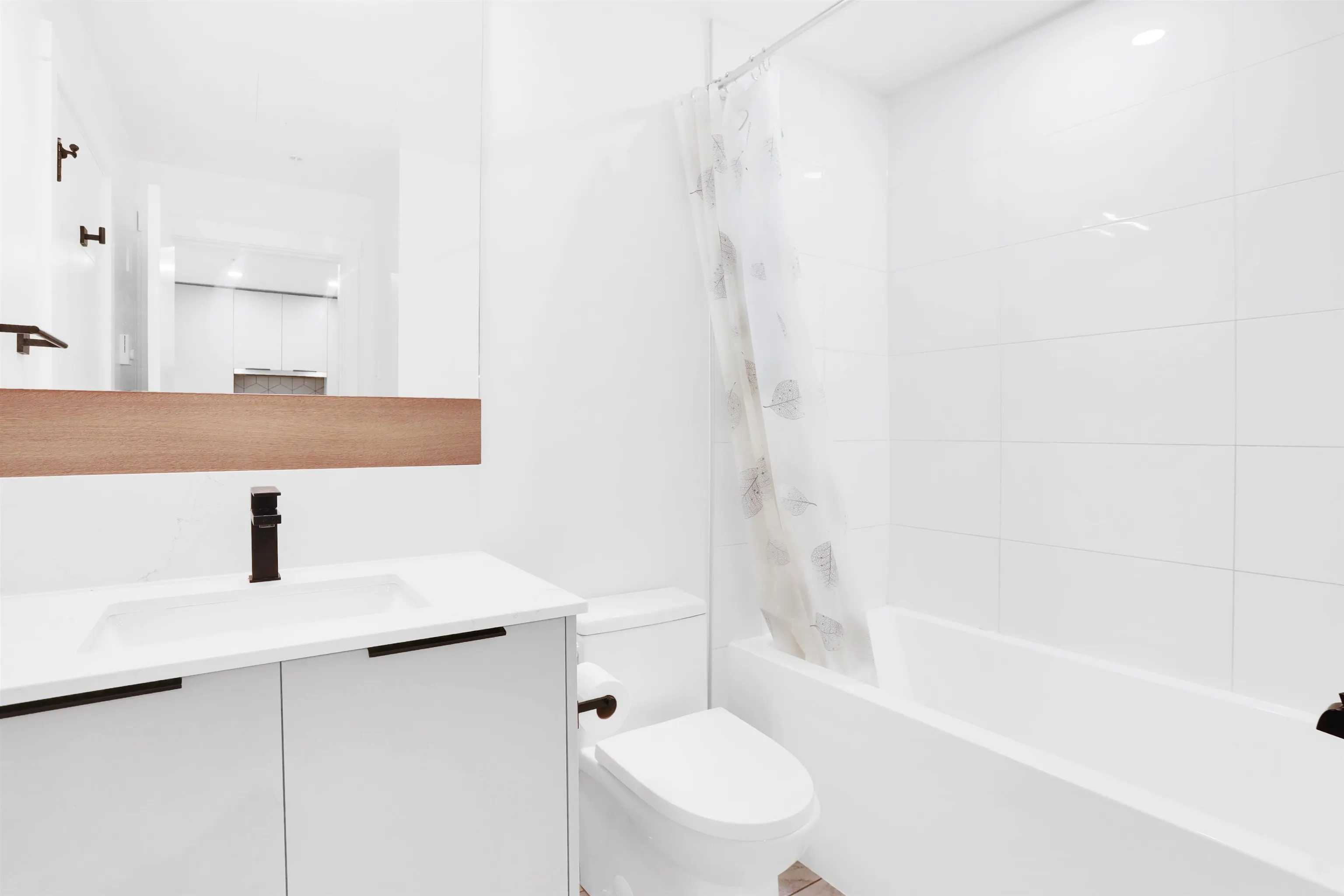 611 10778 138 Street