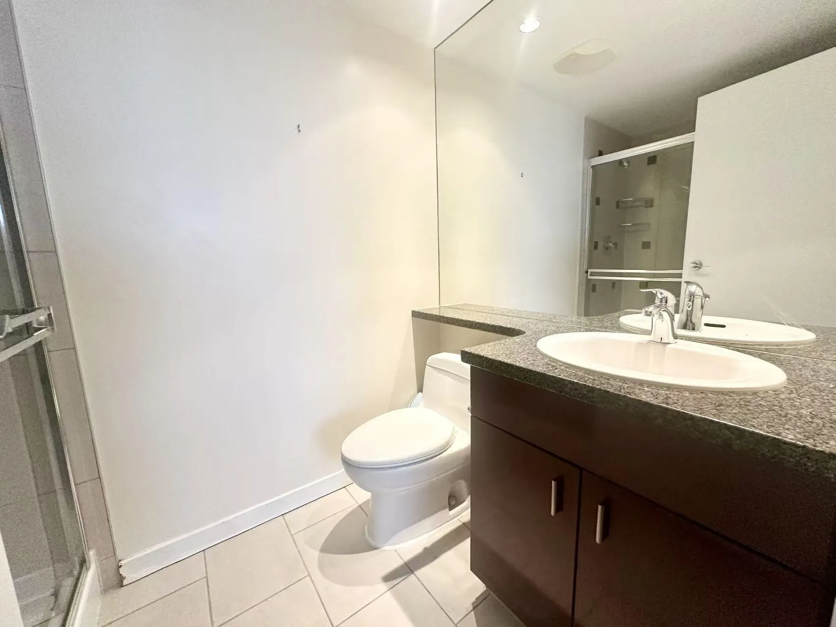 2806 1033 Marinaside Crescent