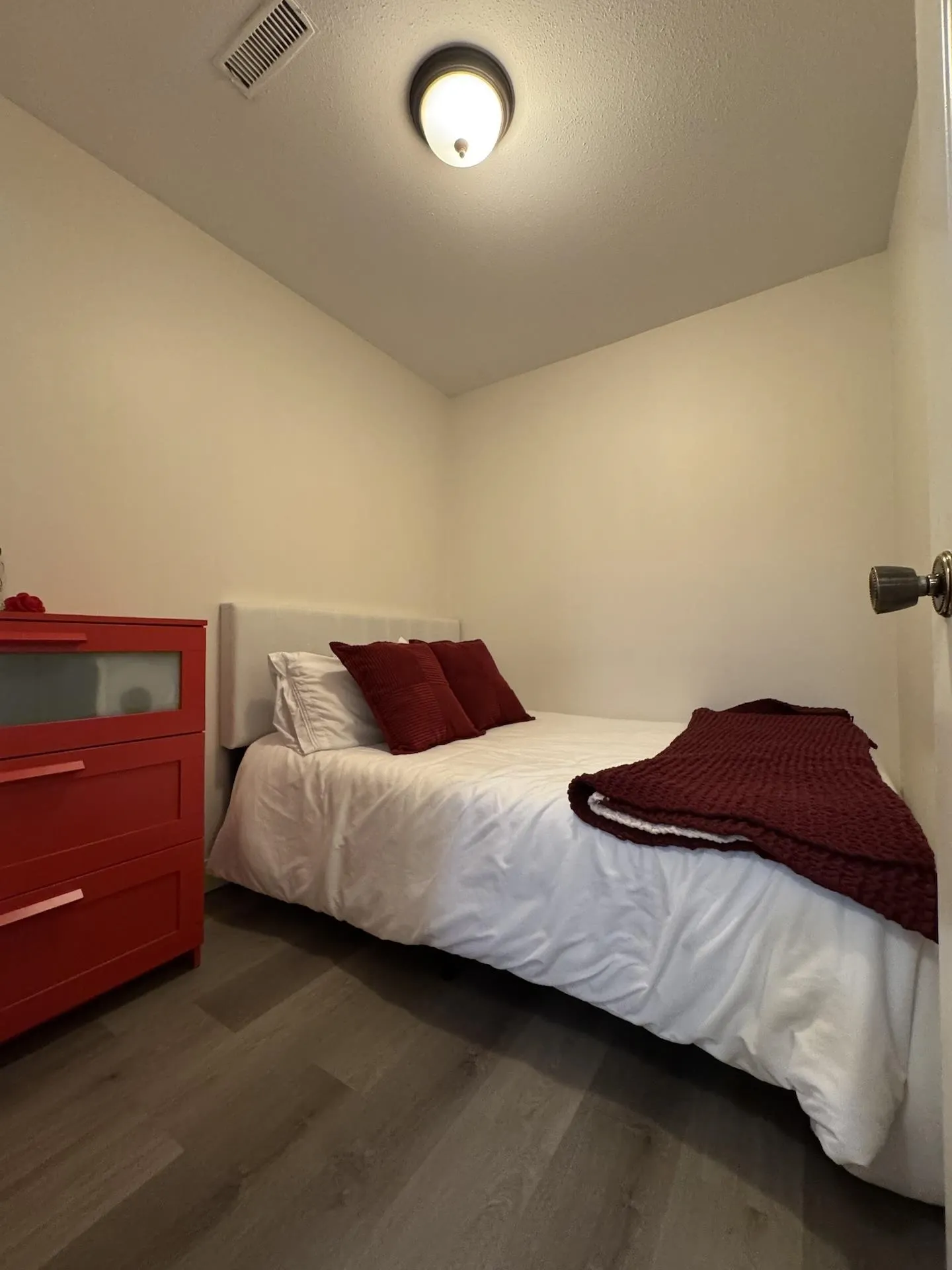 Basement 20454 91a Avenue