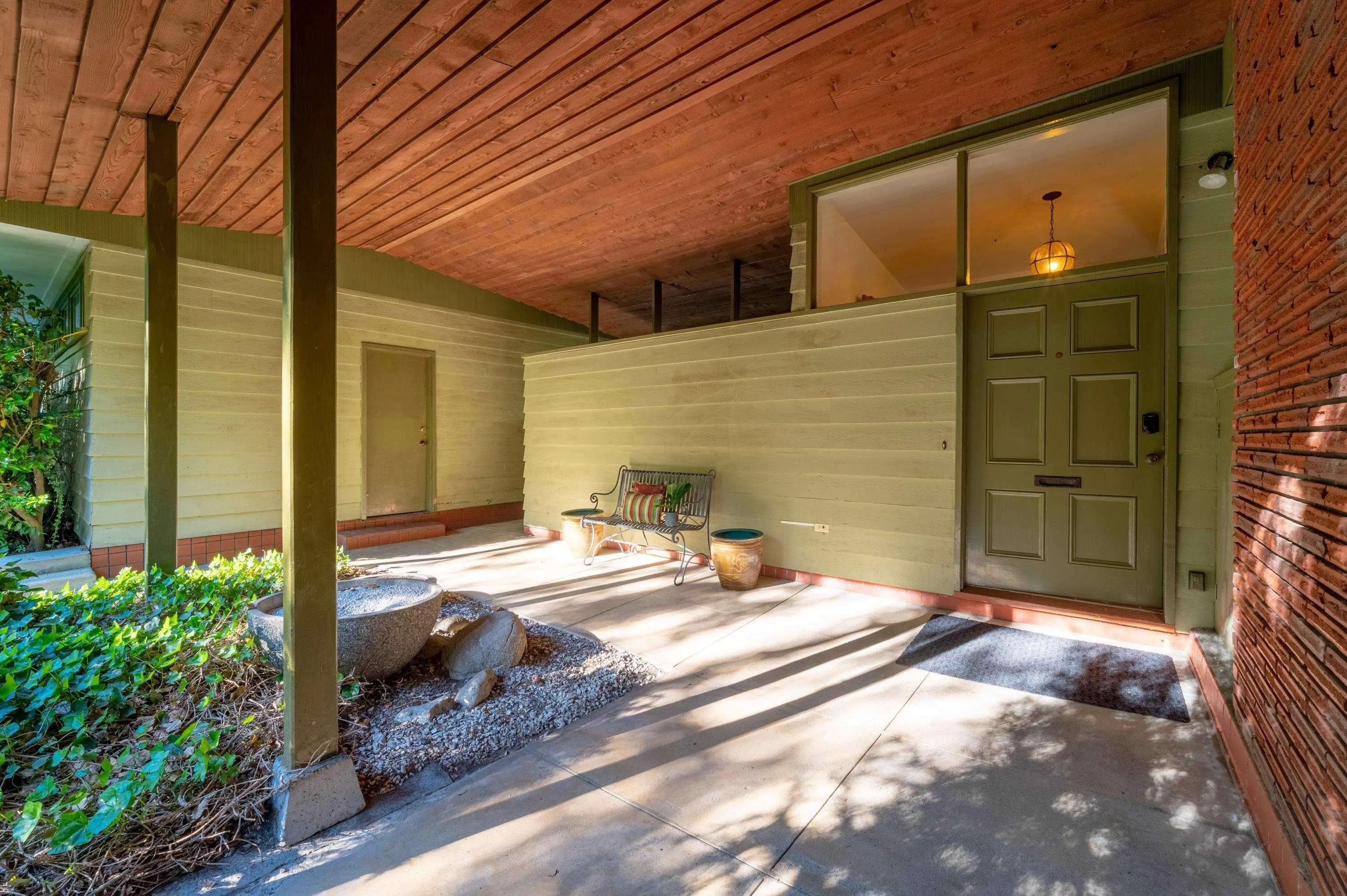547 Hadden Drive