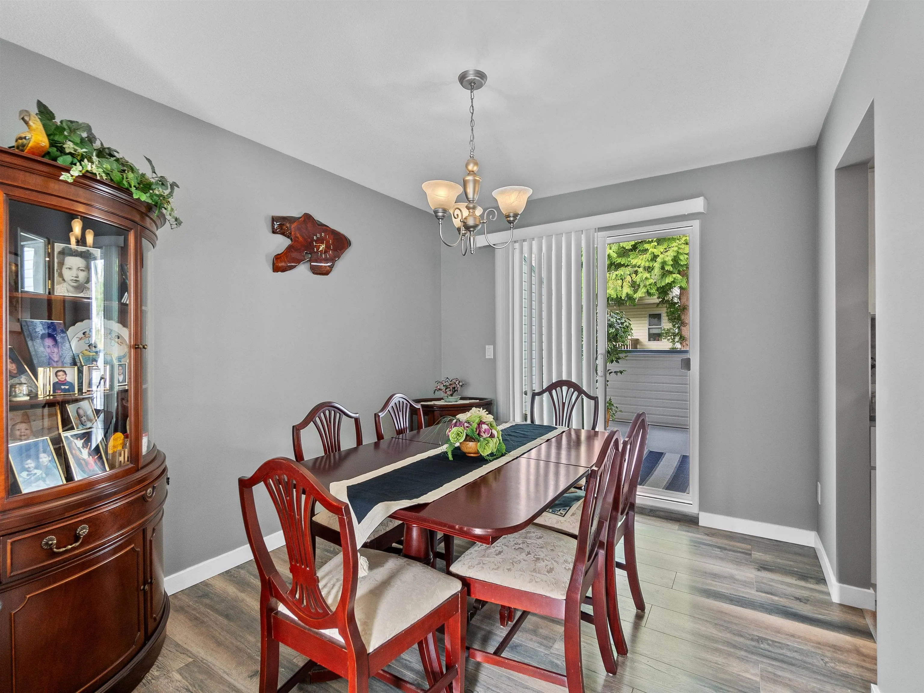 7 3440 Coast Meridian Road