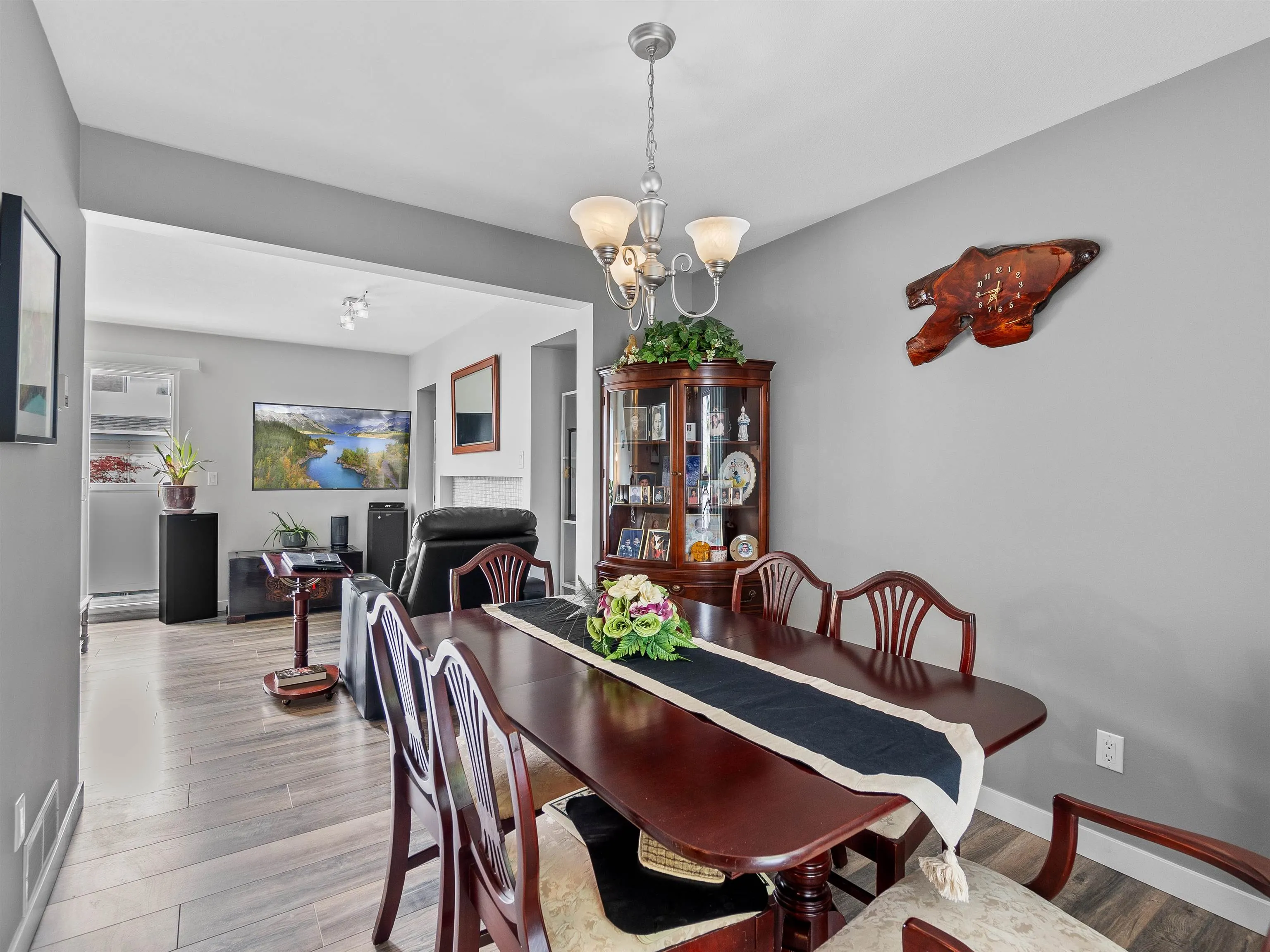 7 3440 Coast Meridian Road