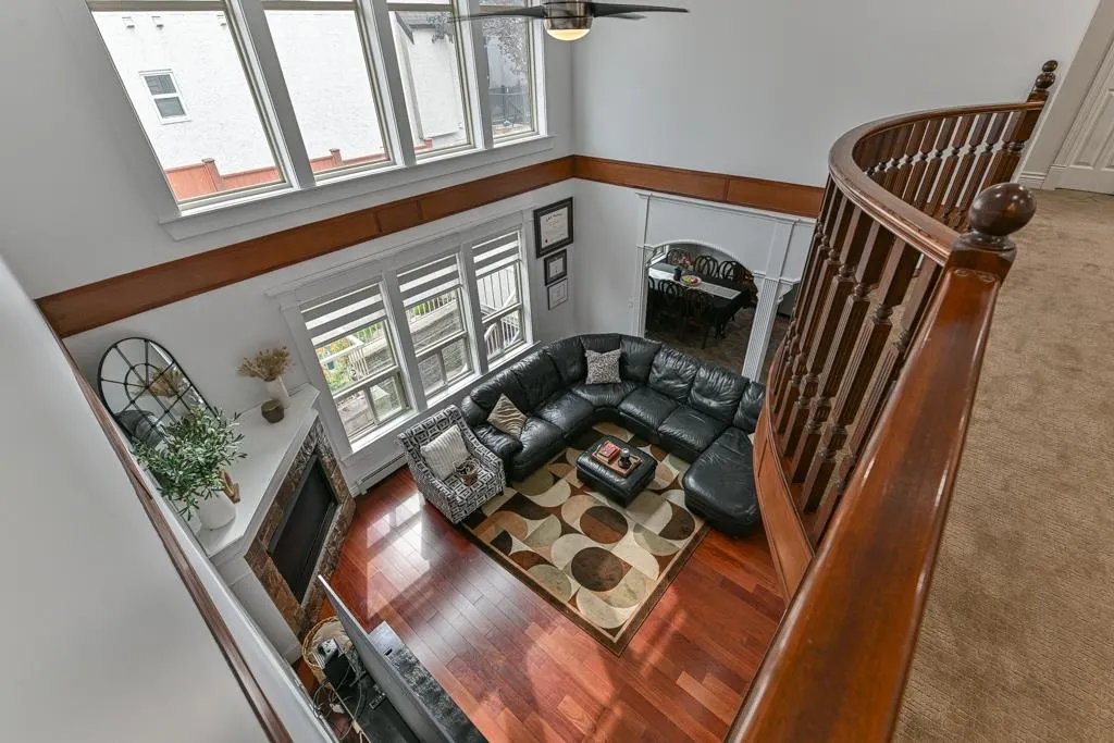 31496 Cougar Court