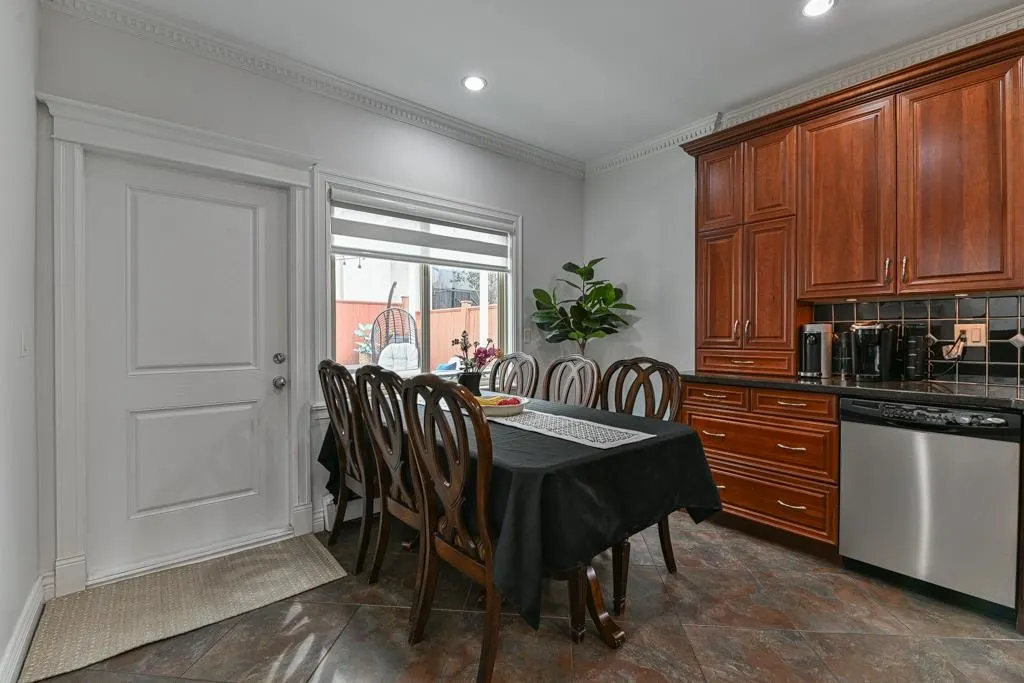 31496 Cougar Court