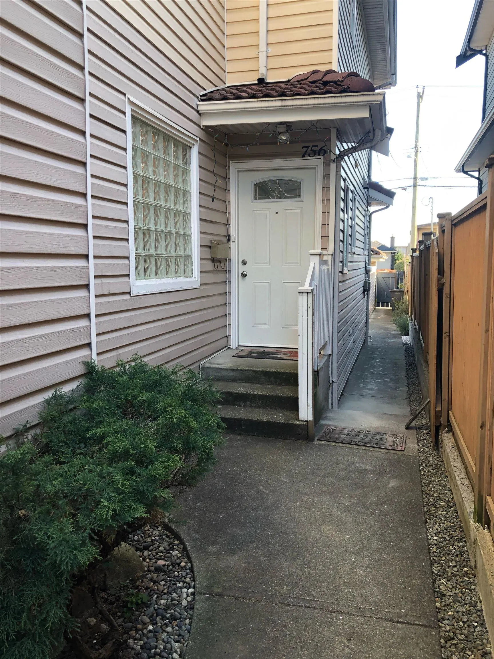 756 W 68th Avenue