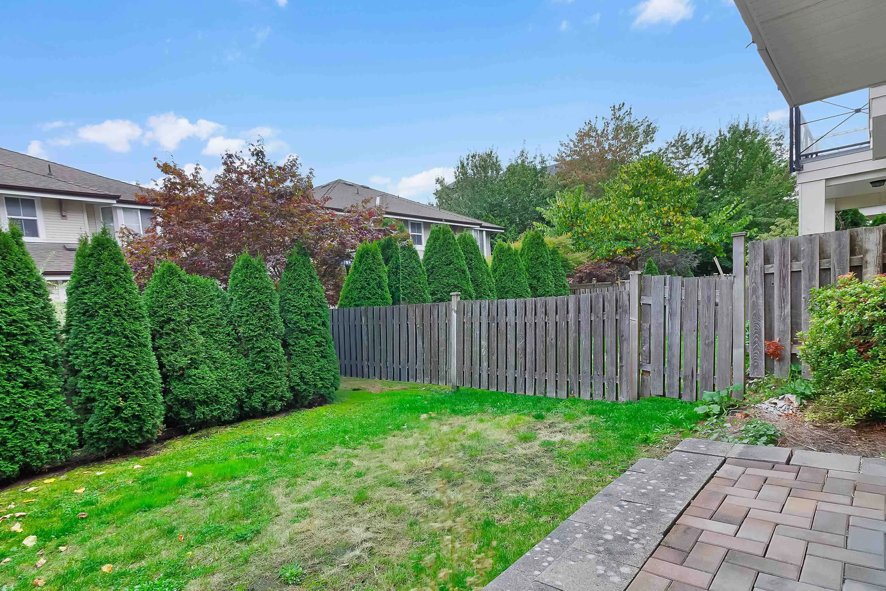 24 12092 70 Avenue