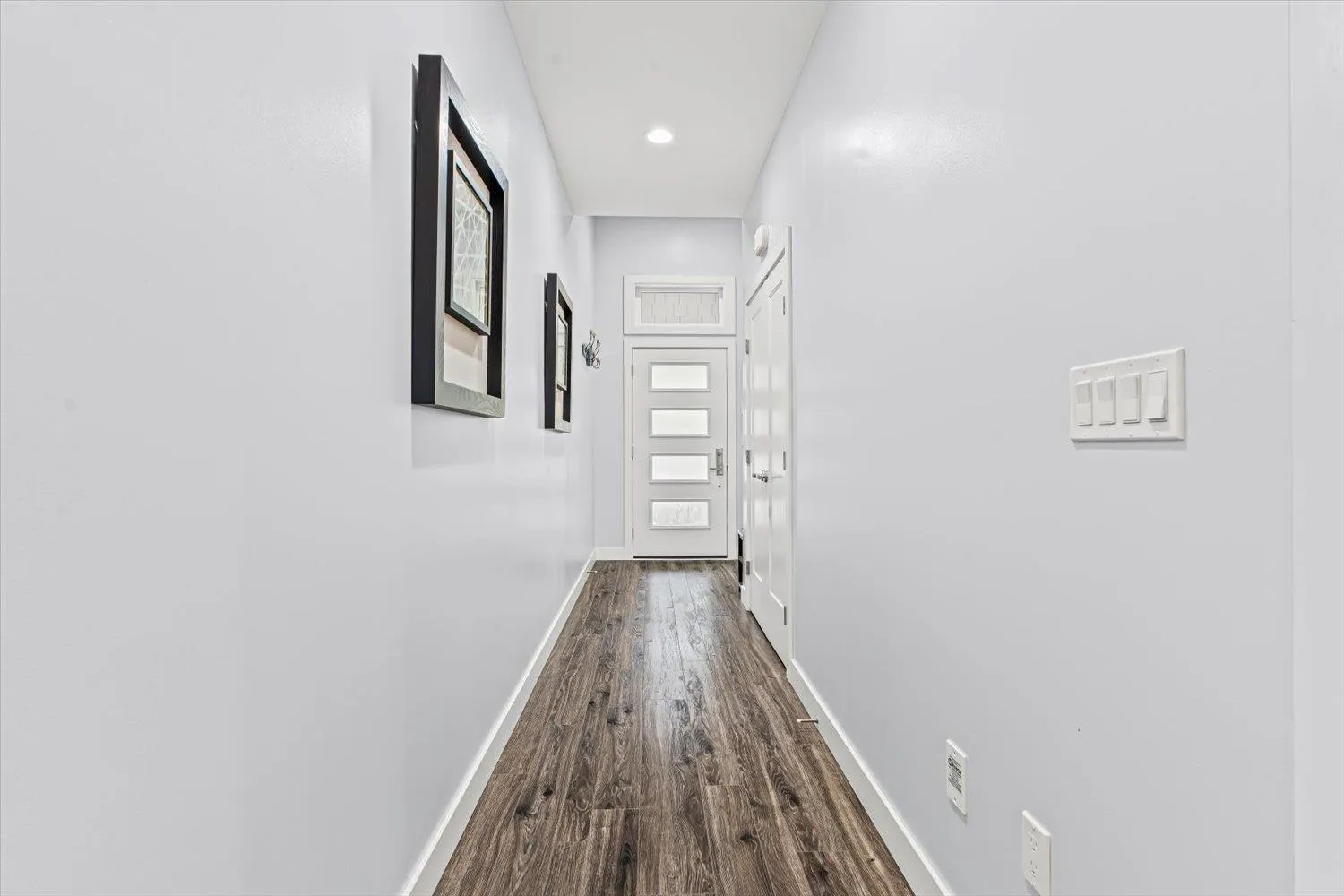 38 46110 Thomas Road