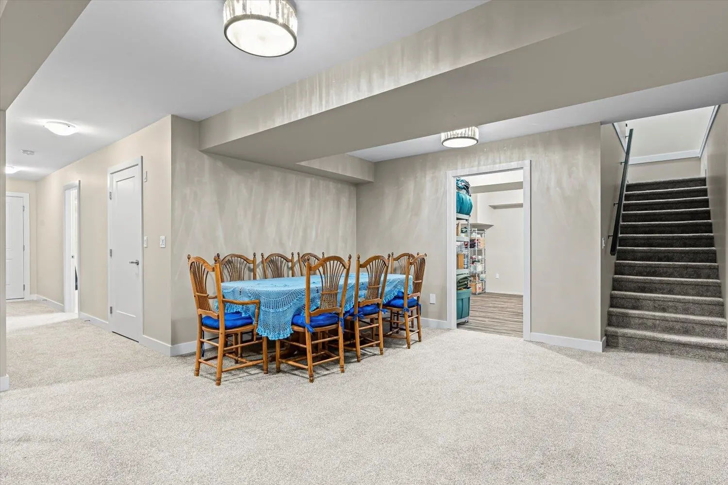 38 46110 Thomas Road