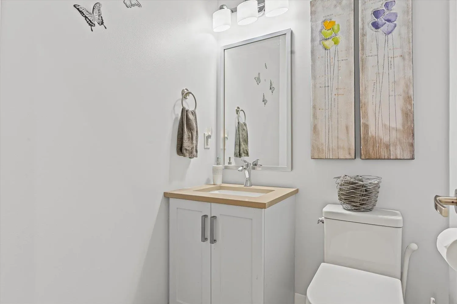 38 46110 Thomas Road