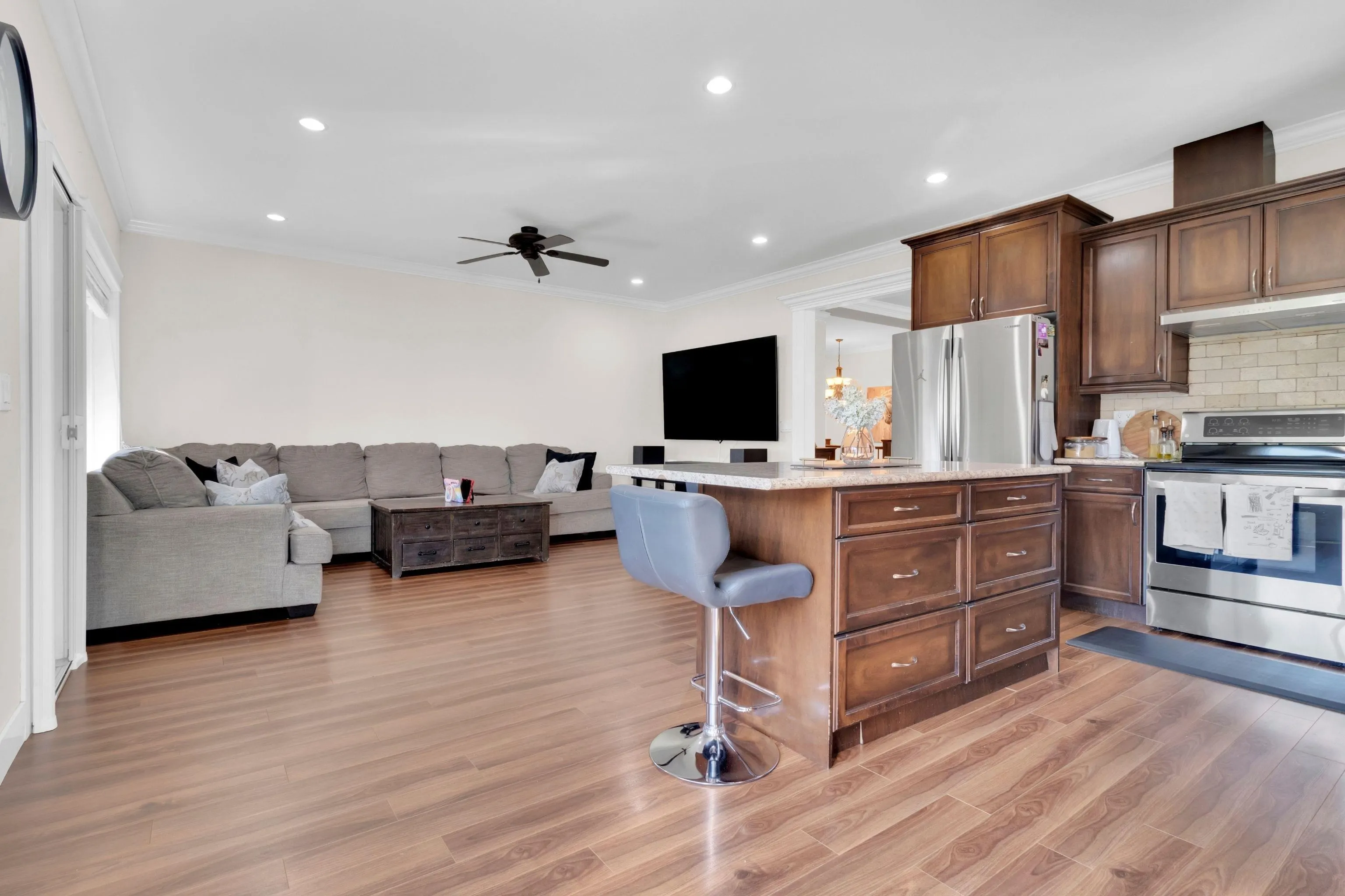 32514 Abercrombie Place