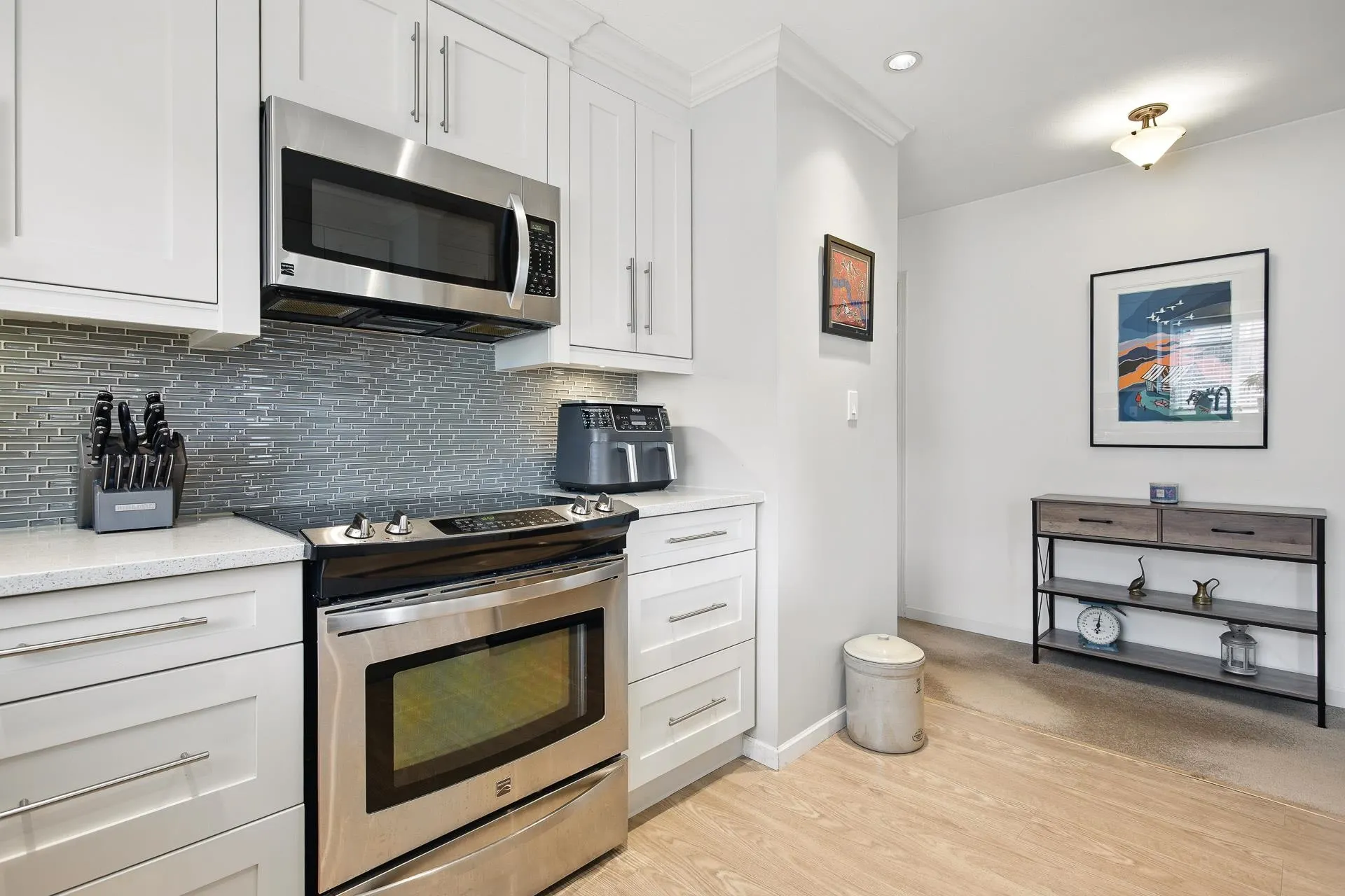 11441 Surrey Road