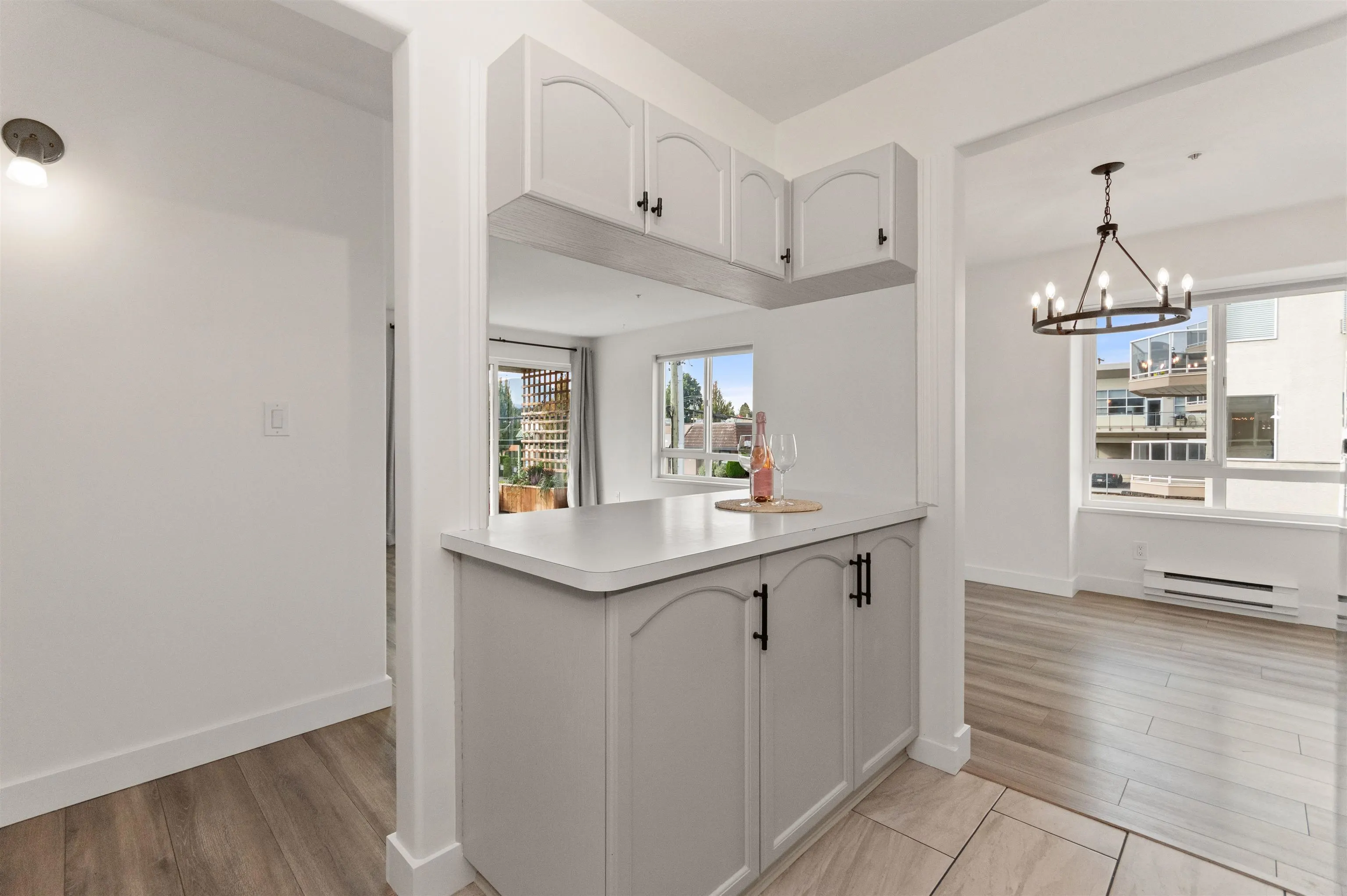 201 7415 Shaw Avenue