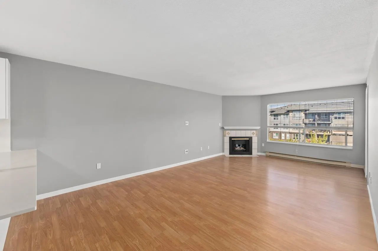 306 1755 Salton Road