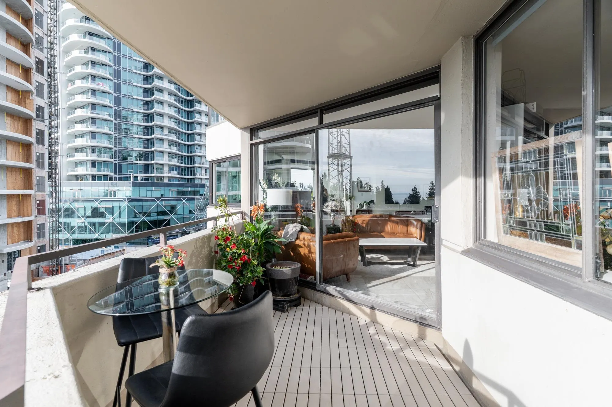 405 1480 Foster Street