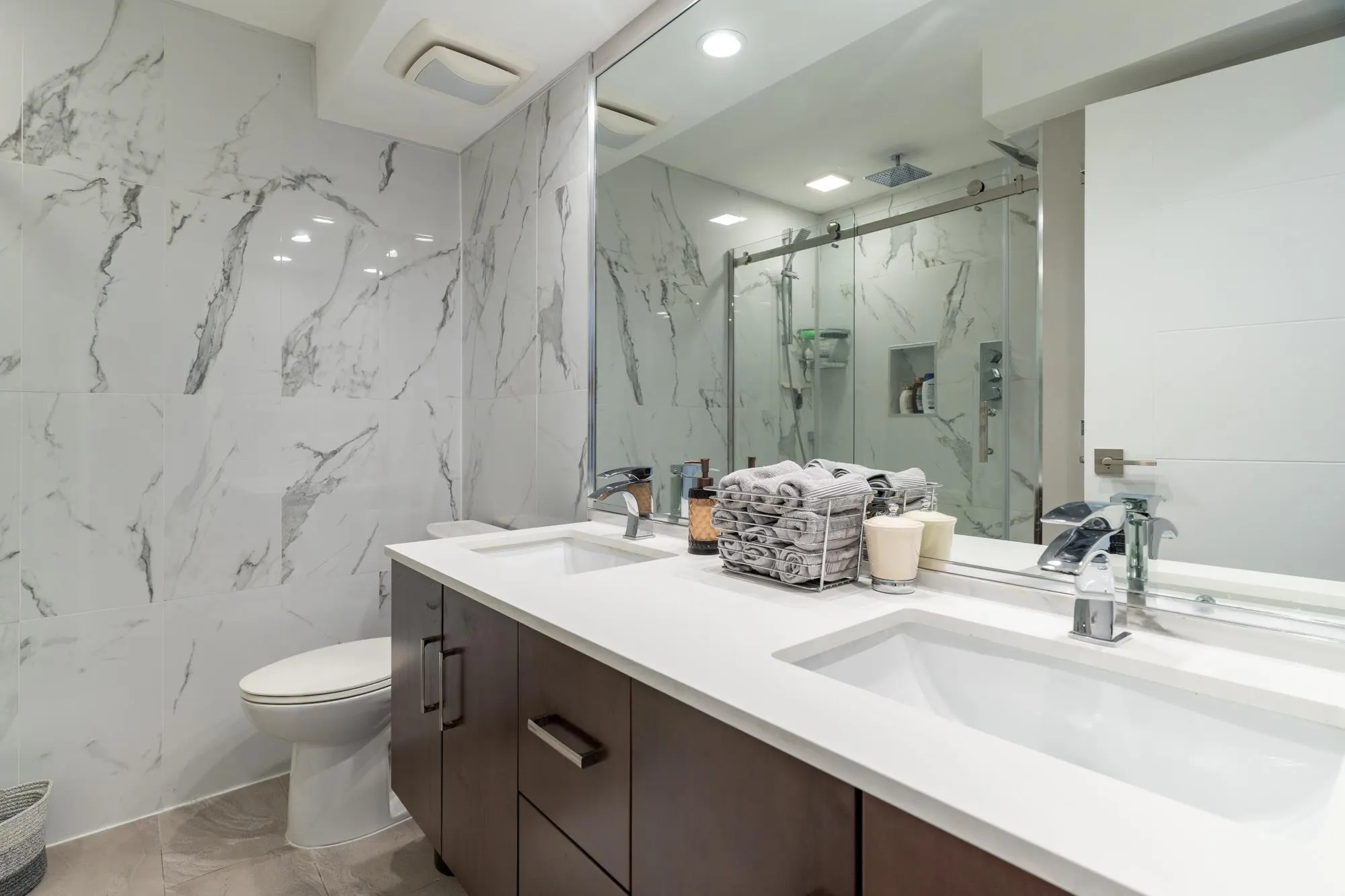 405 1480 Foster Street