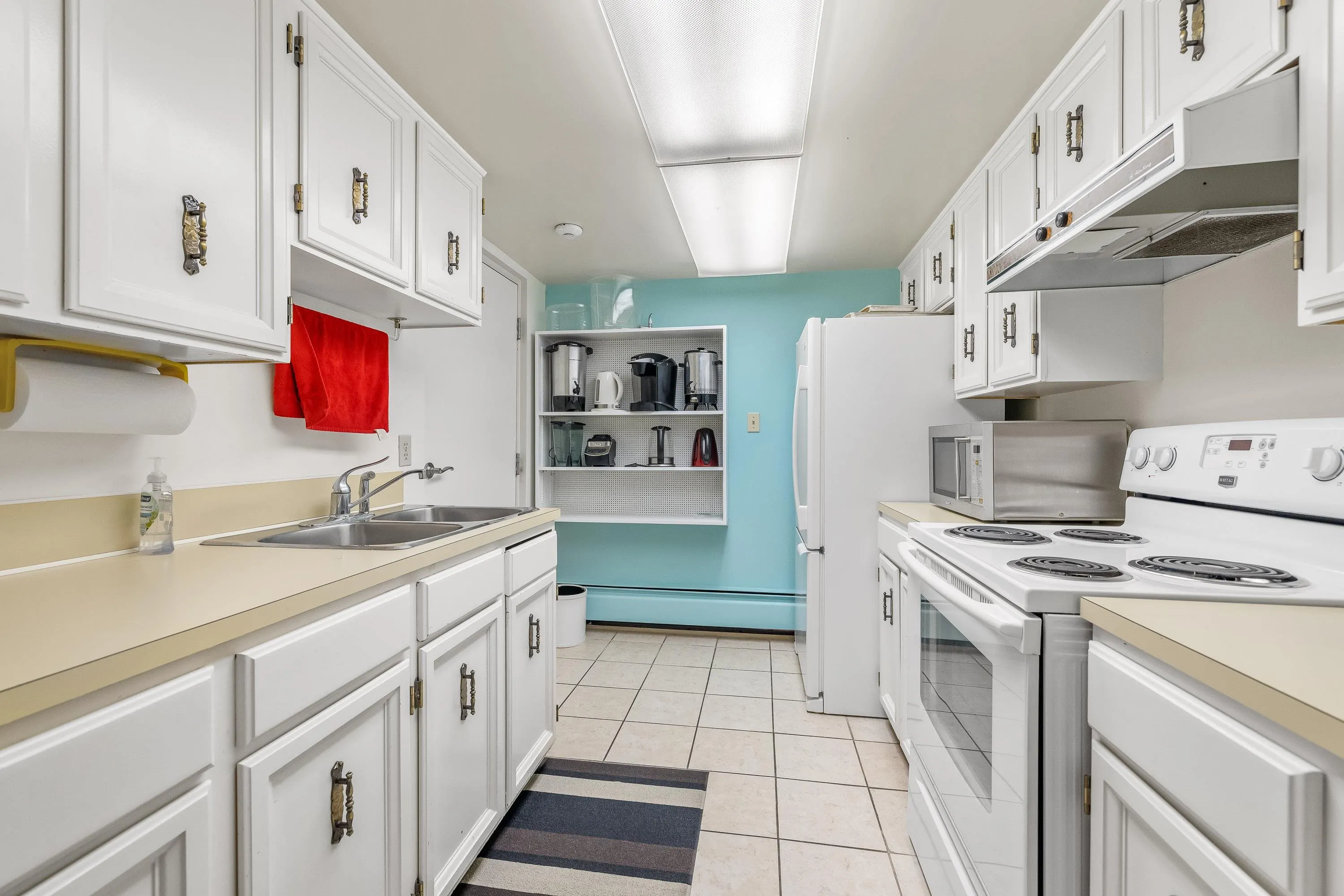 405 1480 Foster Street