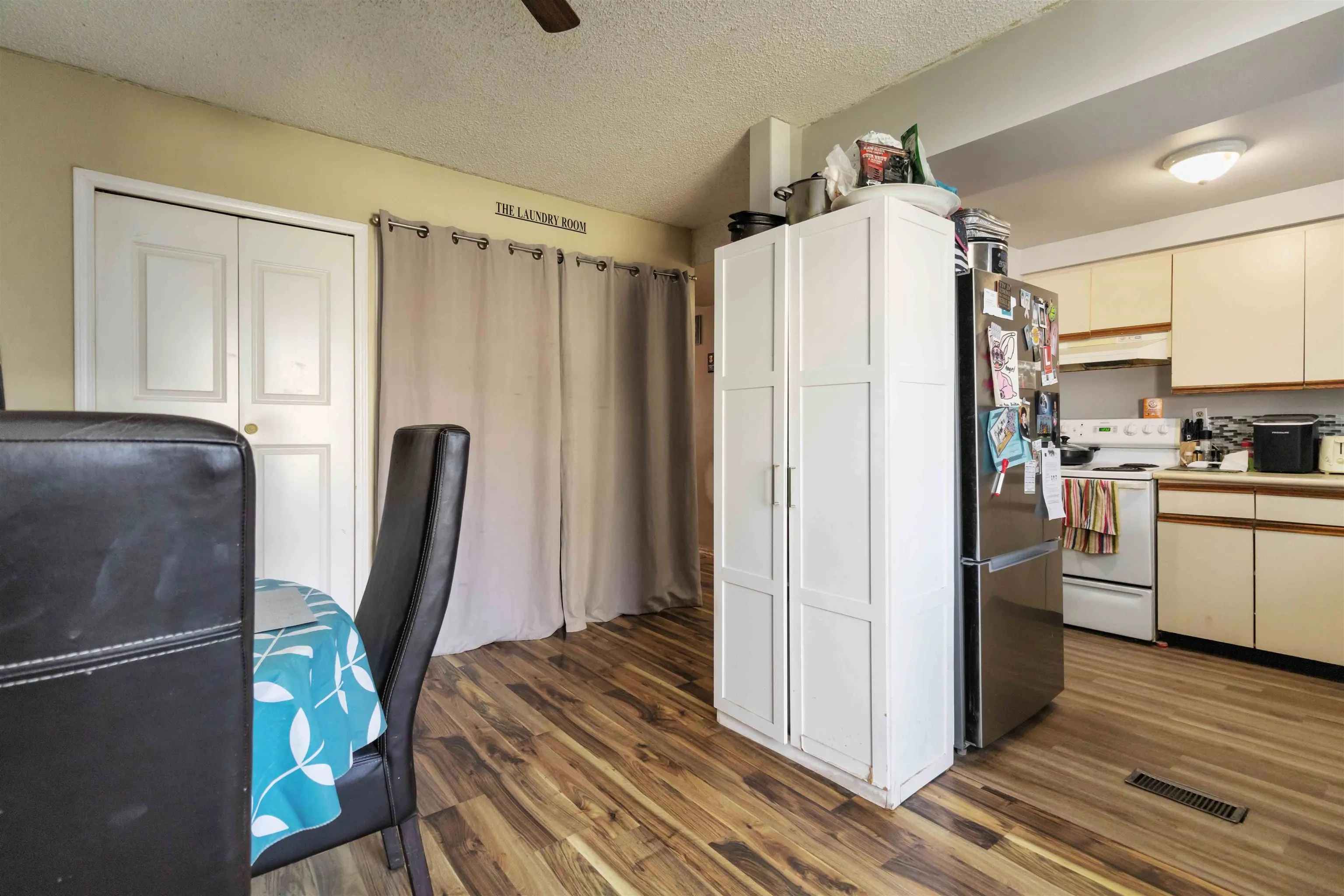 32369 Grebe Crescent