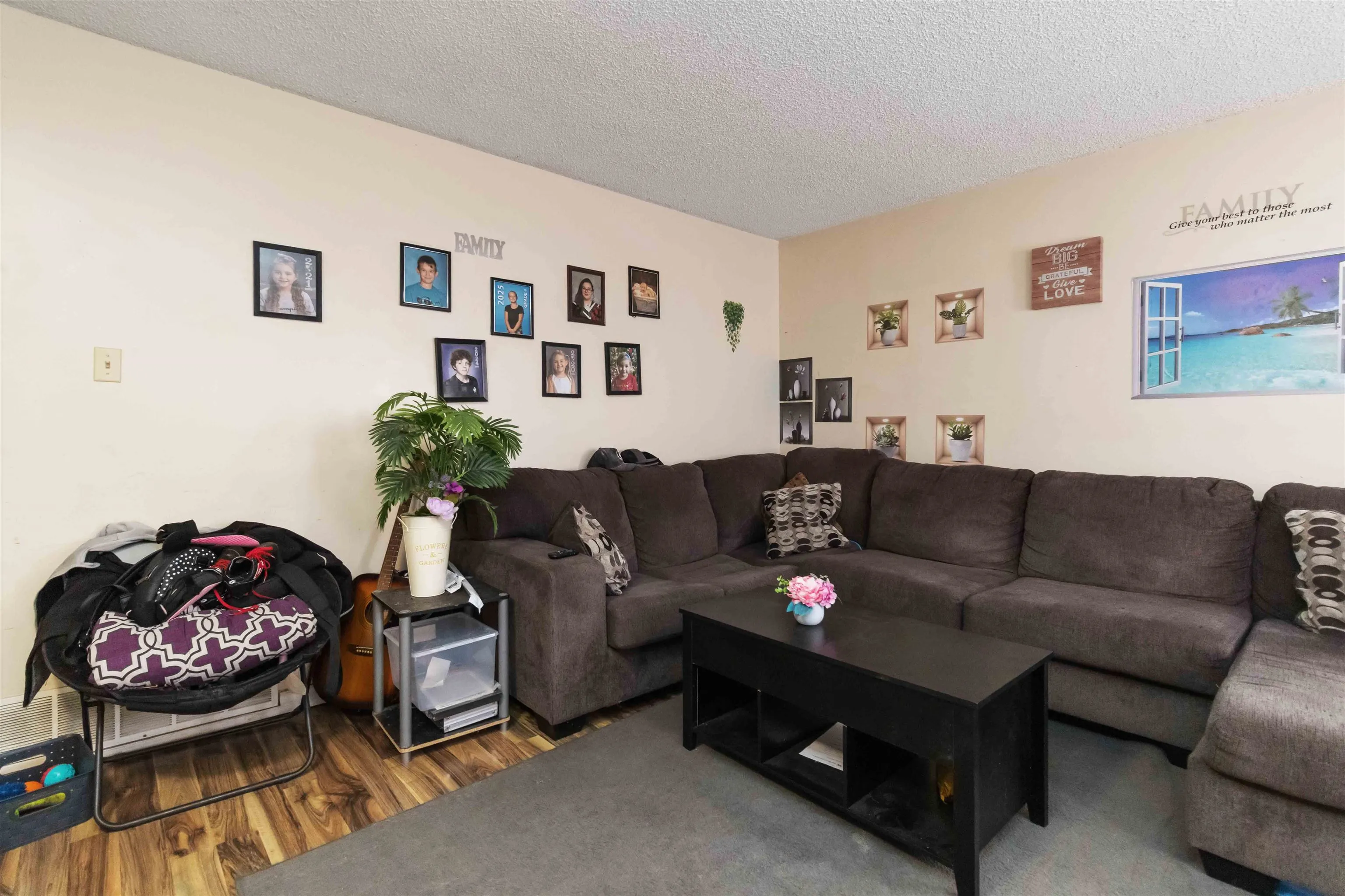 32369 Grebe Crescent