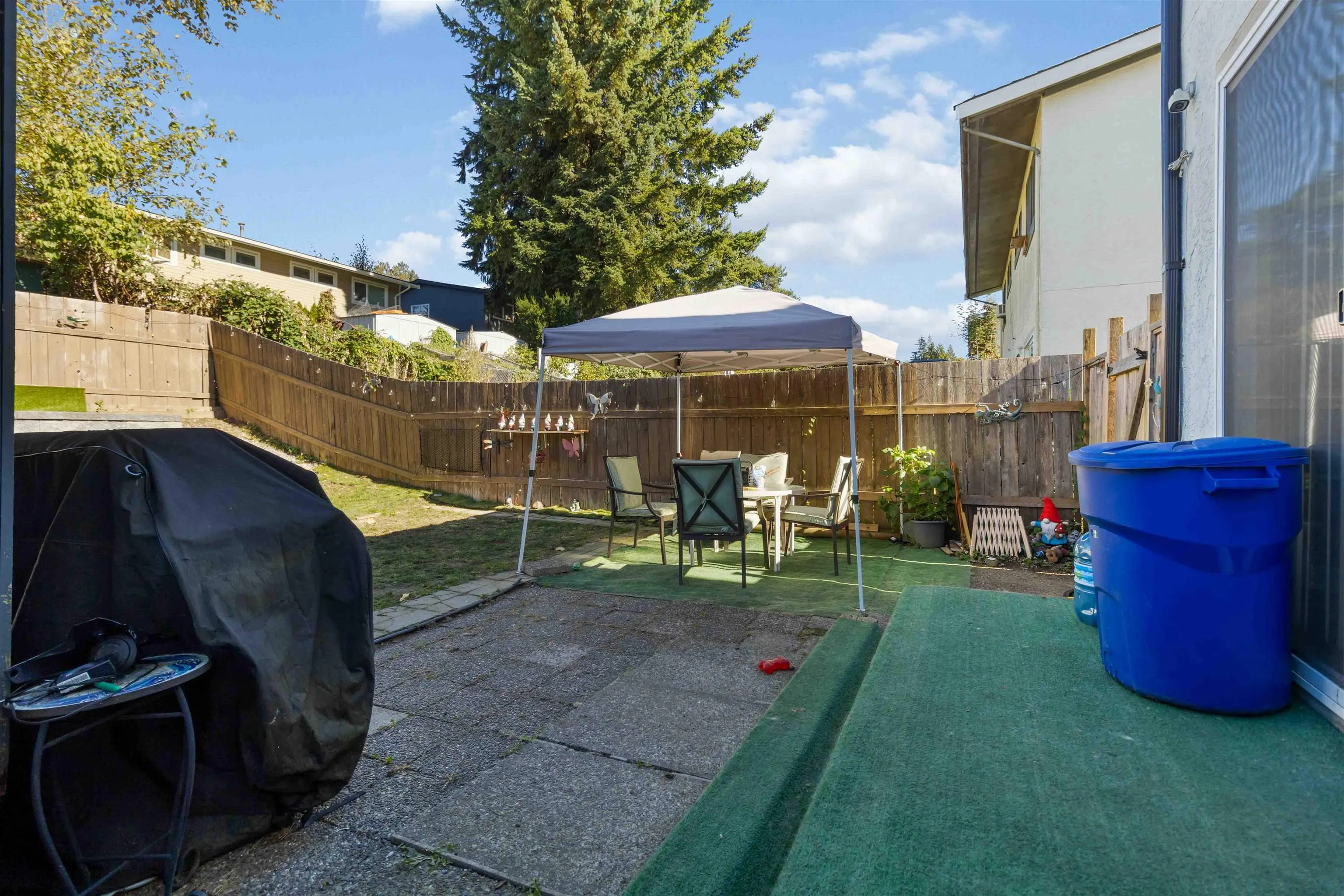 32369 Grebe Crescent